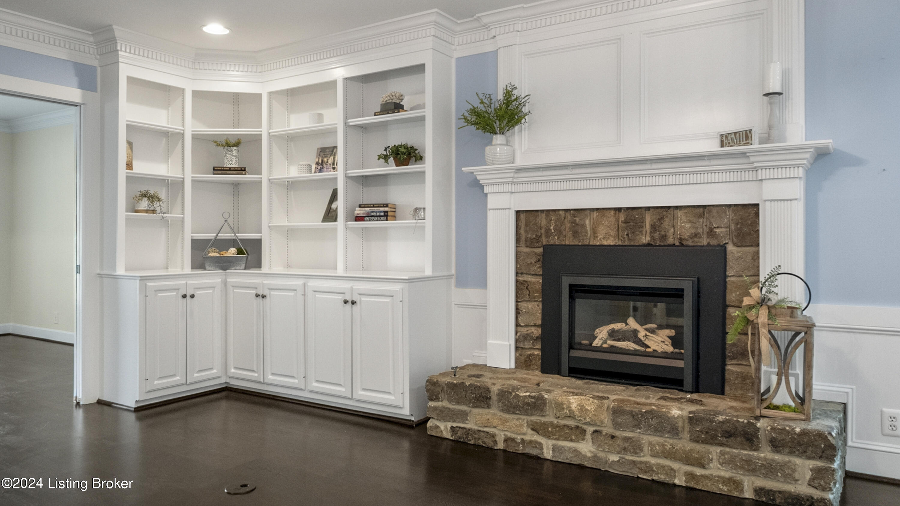 1378 Waxwing Pl