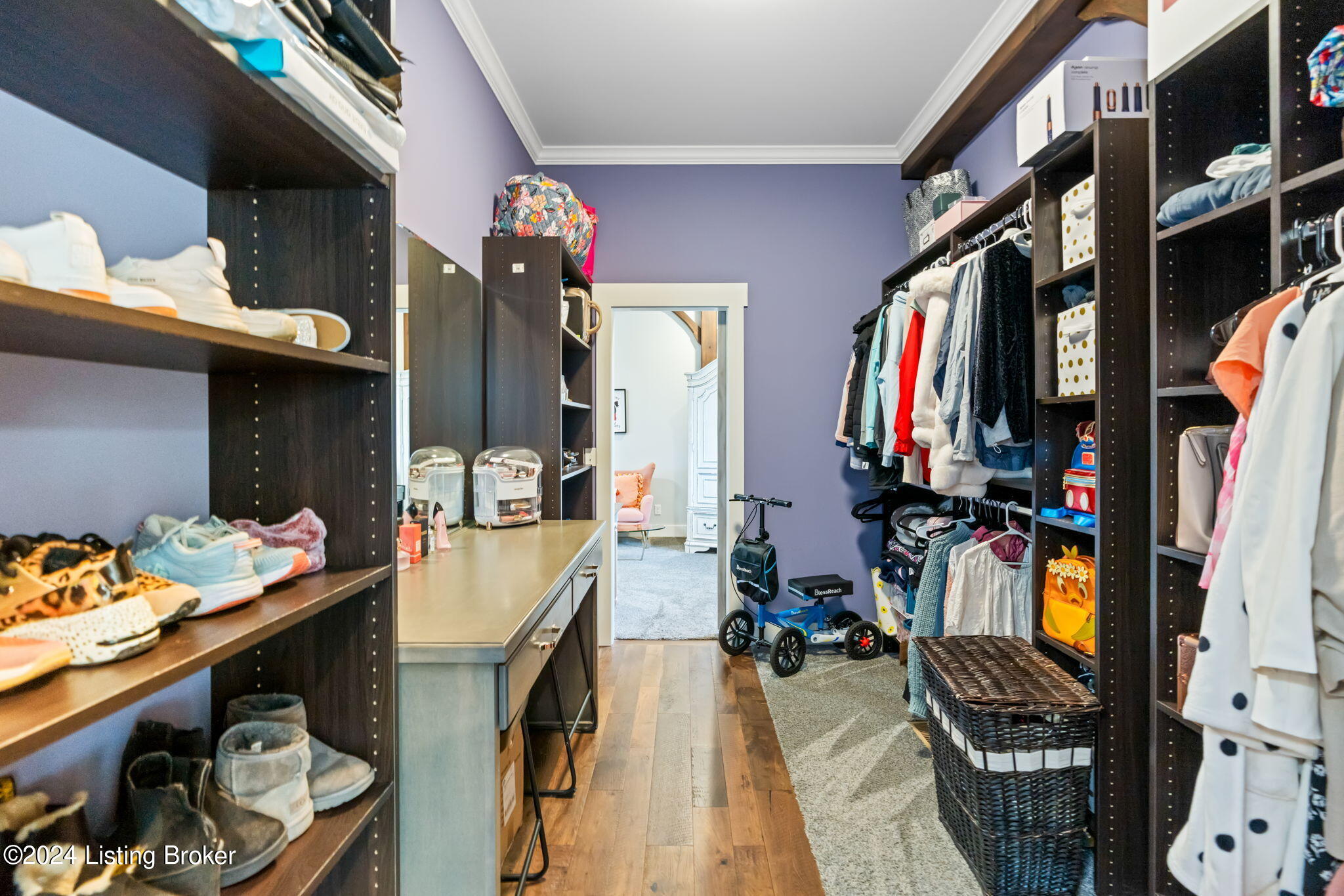 1032 Chatman Ln