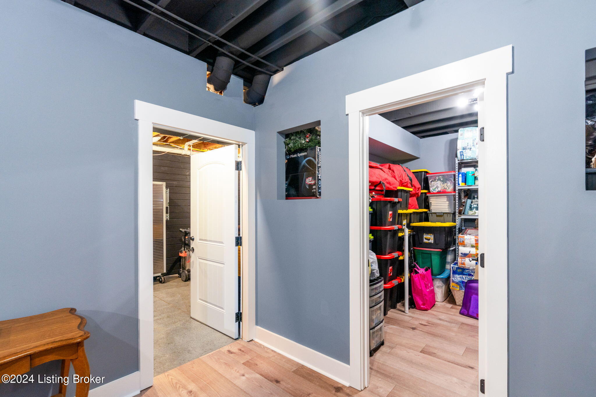 1032 Chatman Ln
