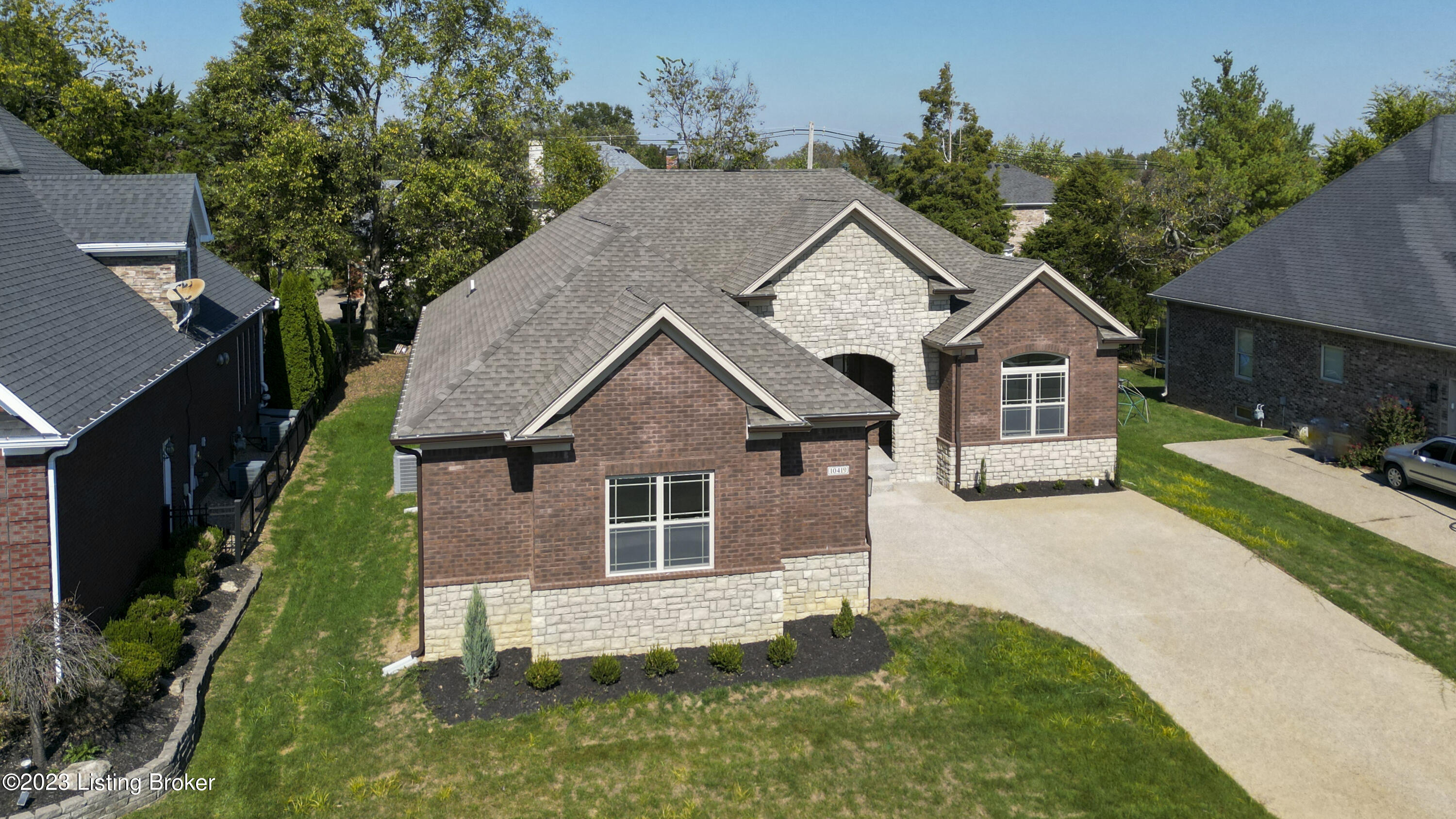10419 Martinside Dr
