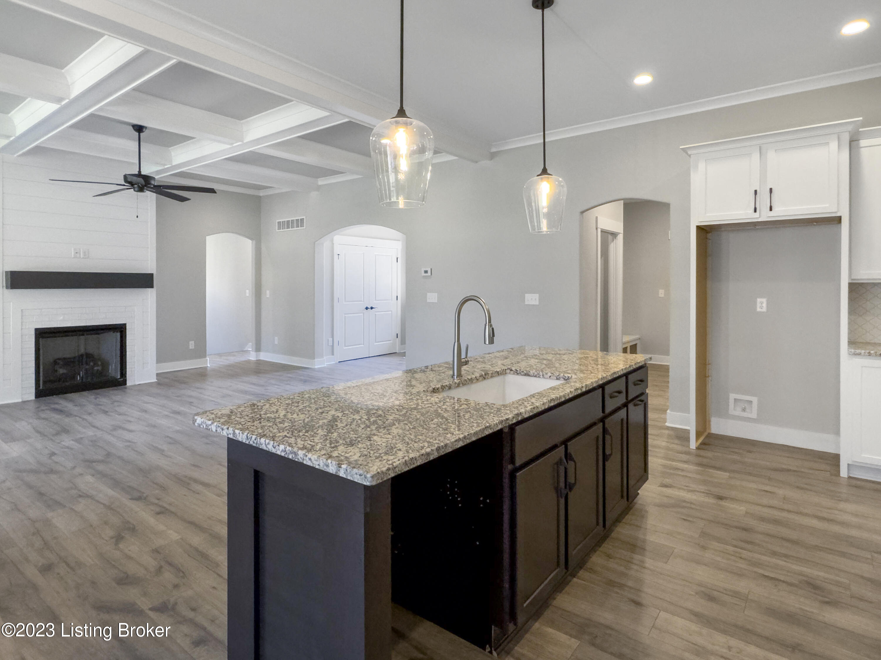10419 Martinside Dr