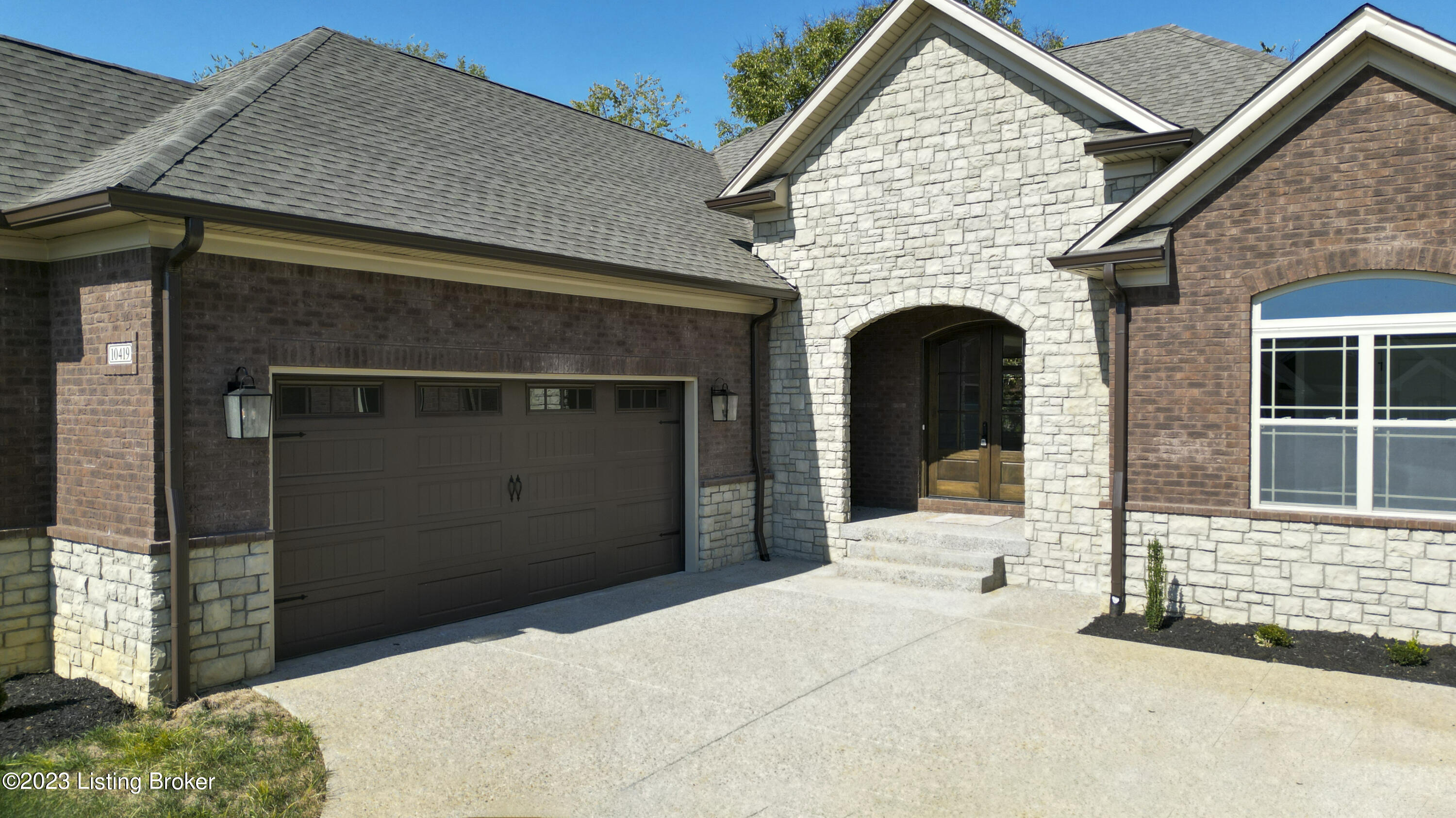 10419 Martinside Dr