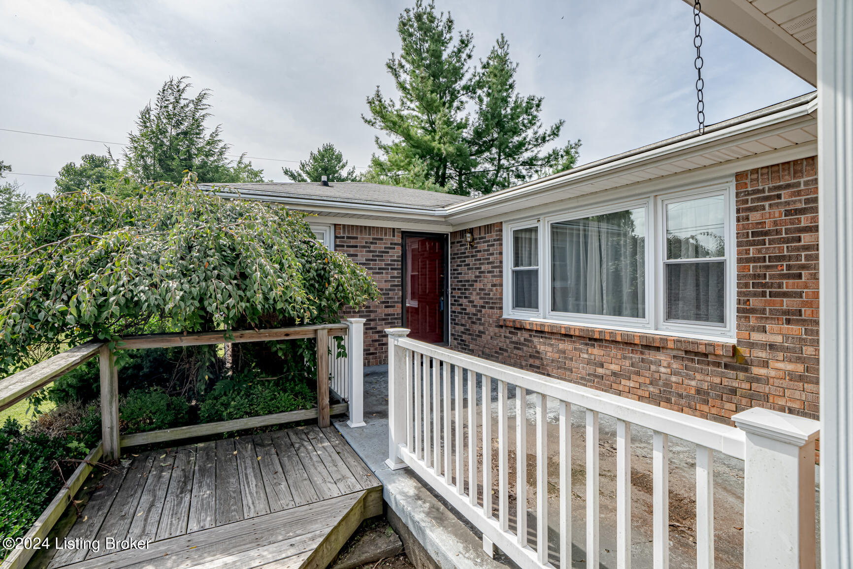 226 Shadyview Dr