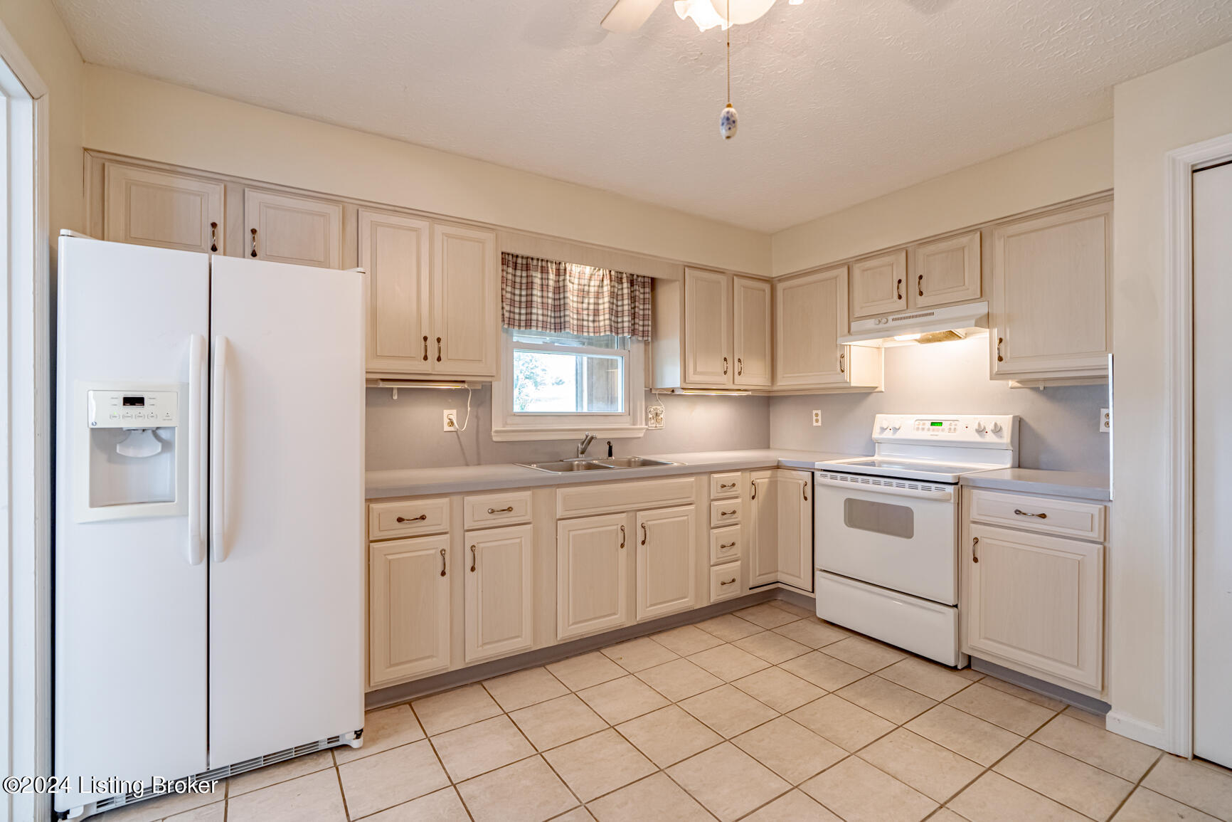 226 Shadyview Dr