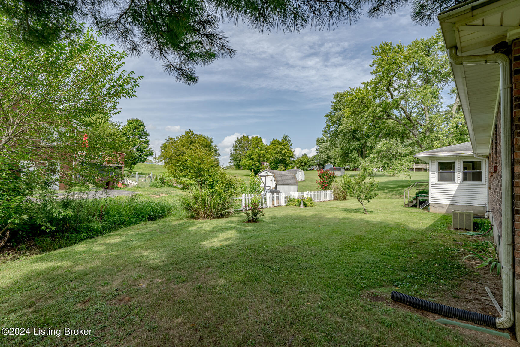 226 Shadyview Dr