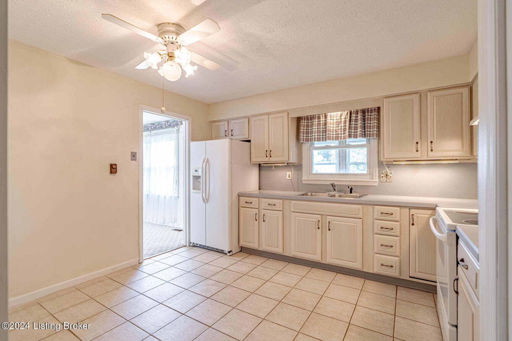 226 Shadyview Dr