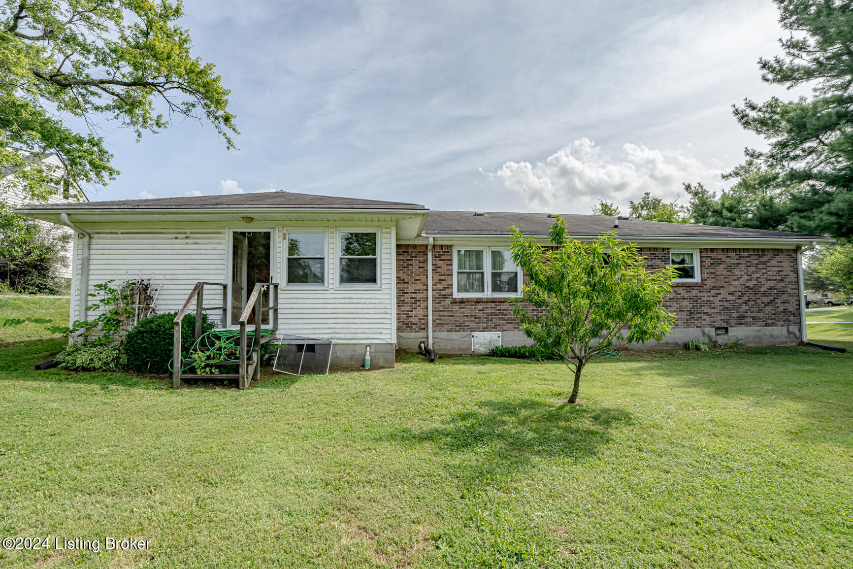 226 Shadyview Dr
