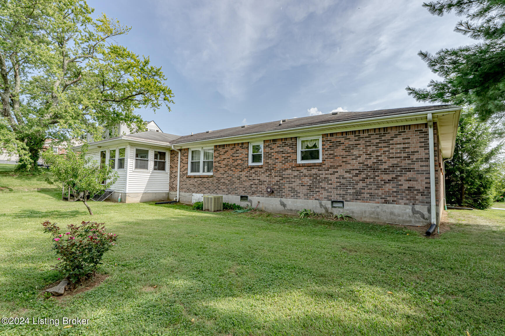226 Shadyview Dr
