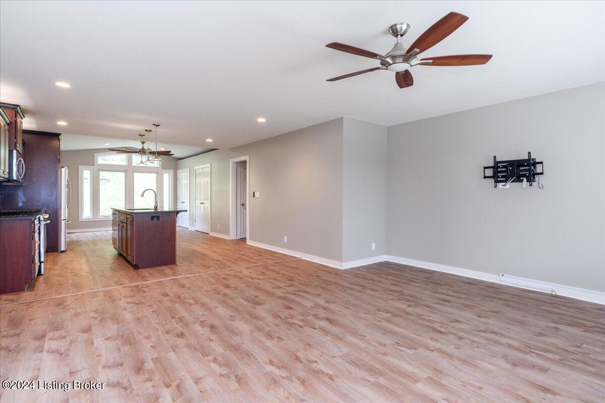 5603 Brinson Dr