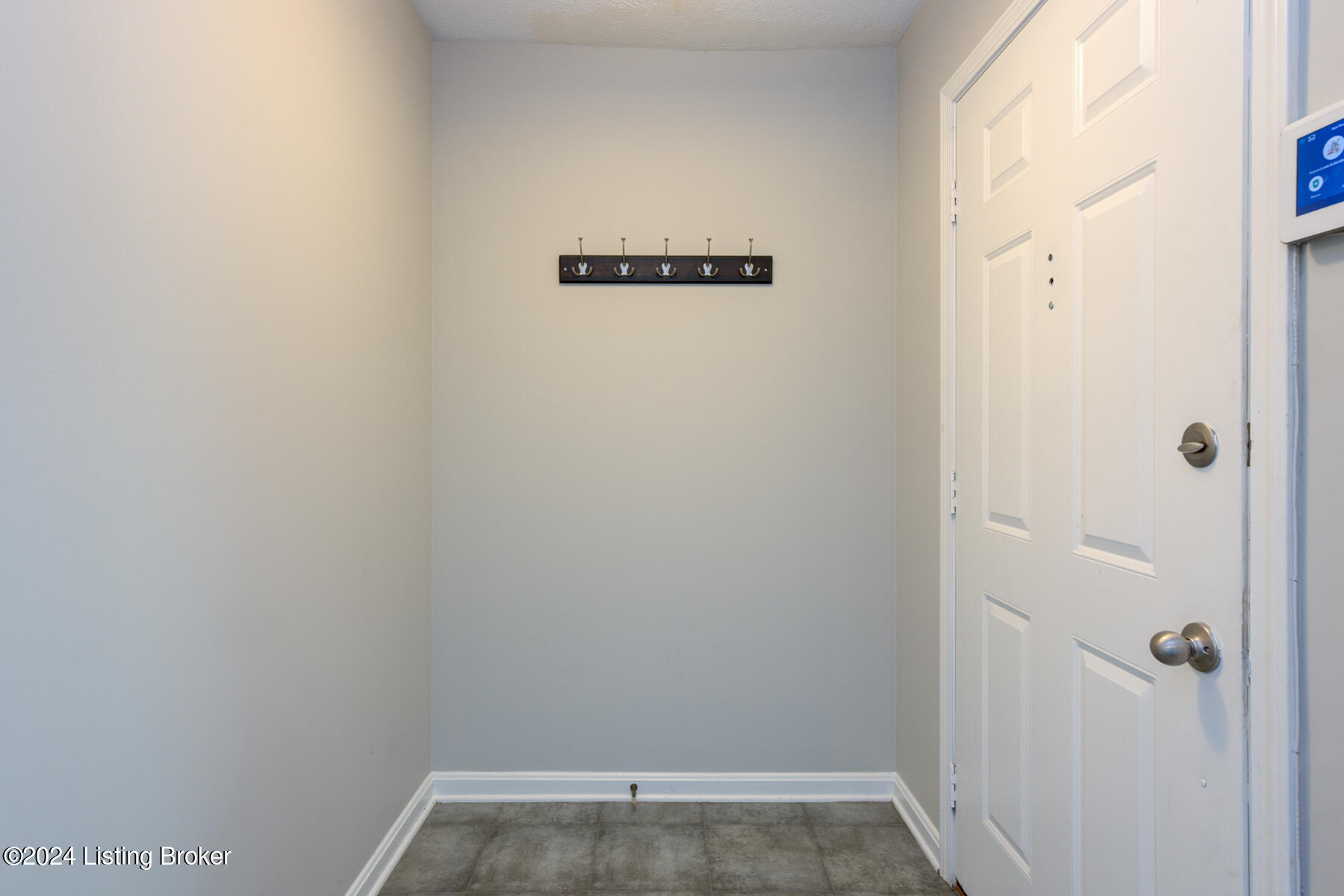 10402 Timberwood Cir