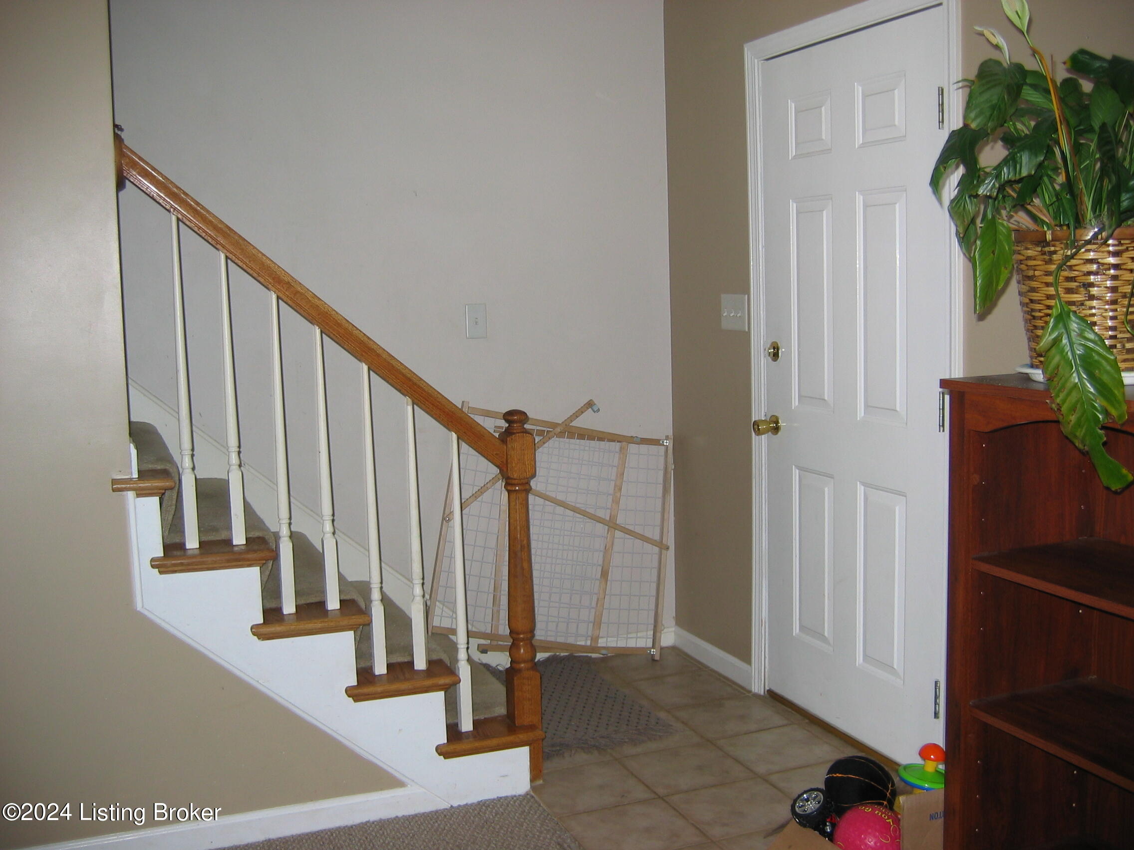 3606 Locust Ave
