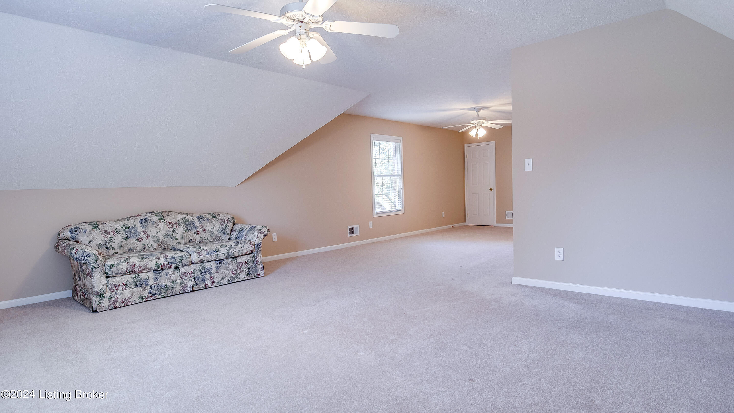 12910 Willow Forest Dr