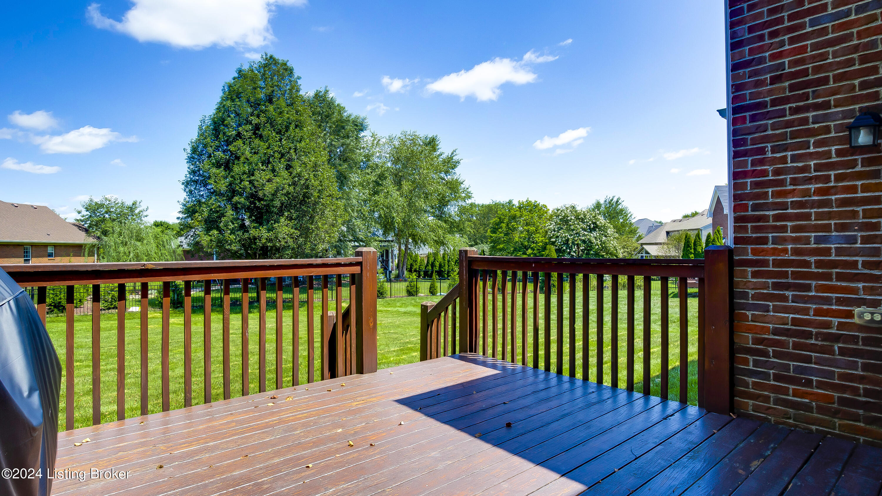 12910 Willow Forest Dr