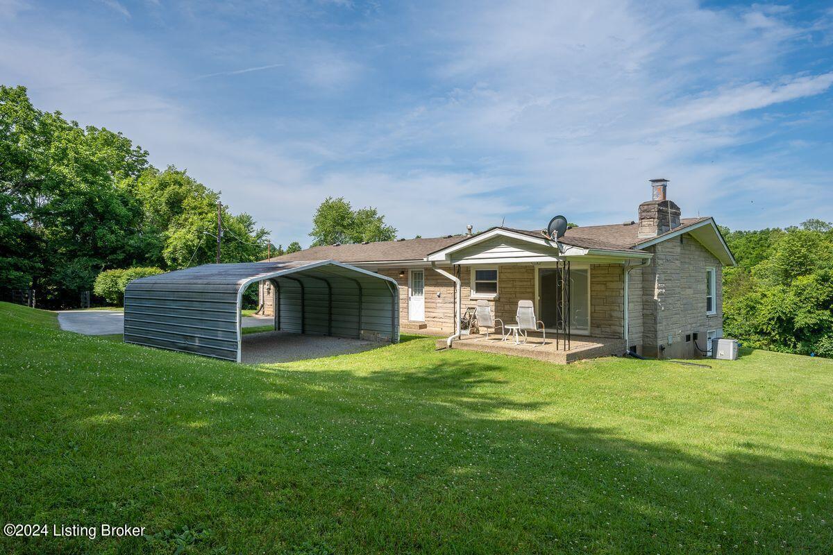 7021 Routt Rd