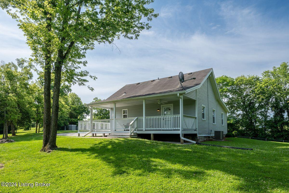 7021 Routt Rd