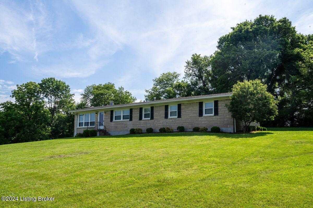 7021 Routt Rd