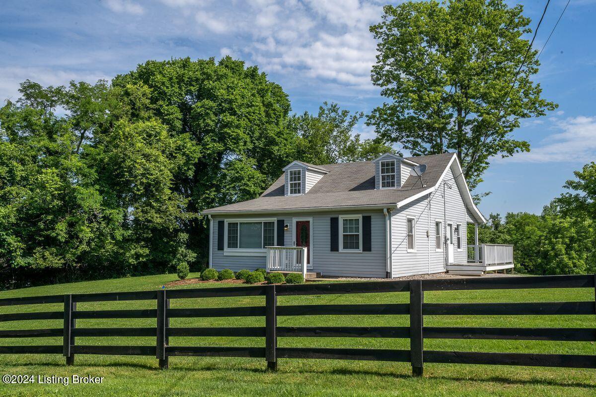 7021 Routt Rd