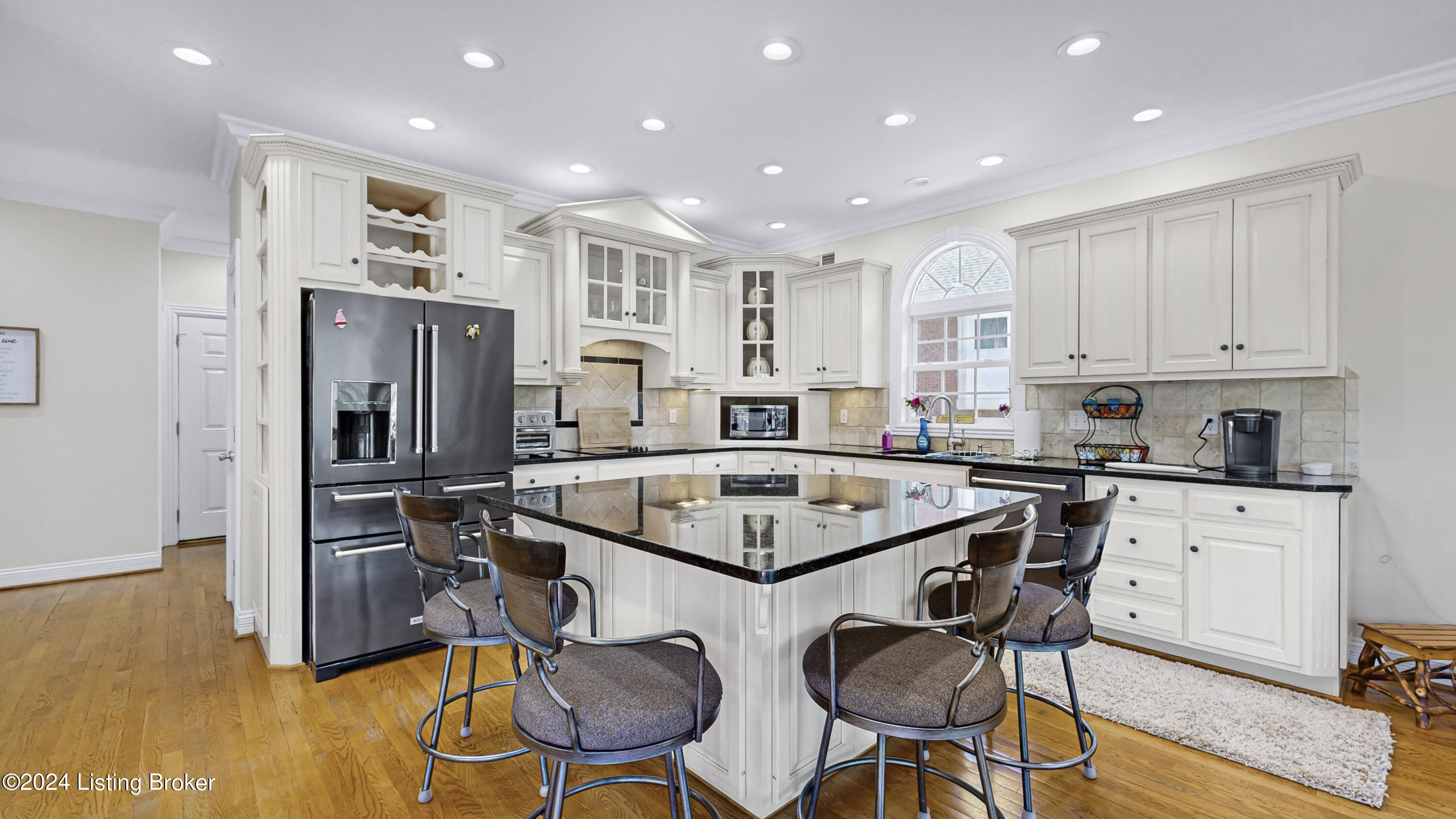 18512 Longview Park Ln
