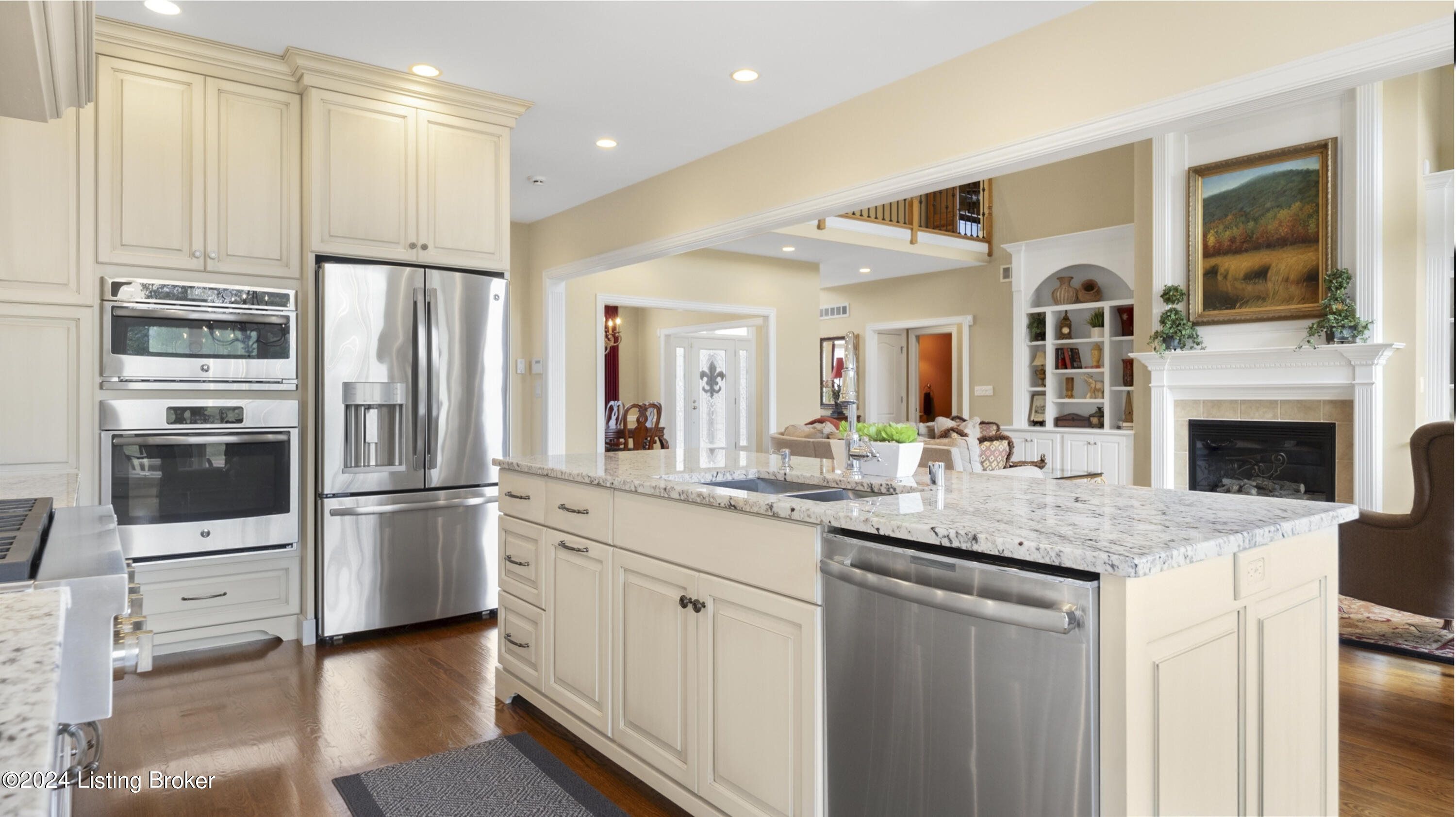 15112 Meadow Farms Ct