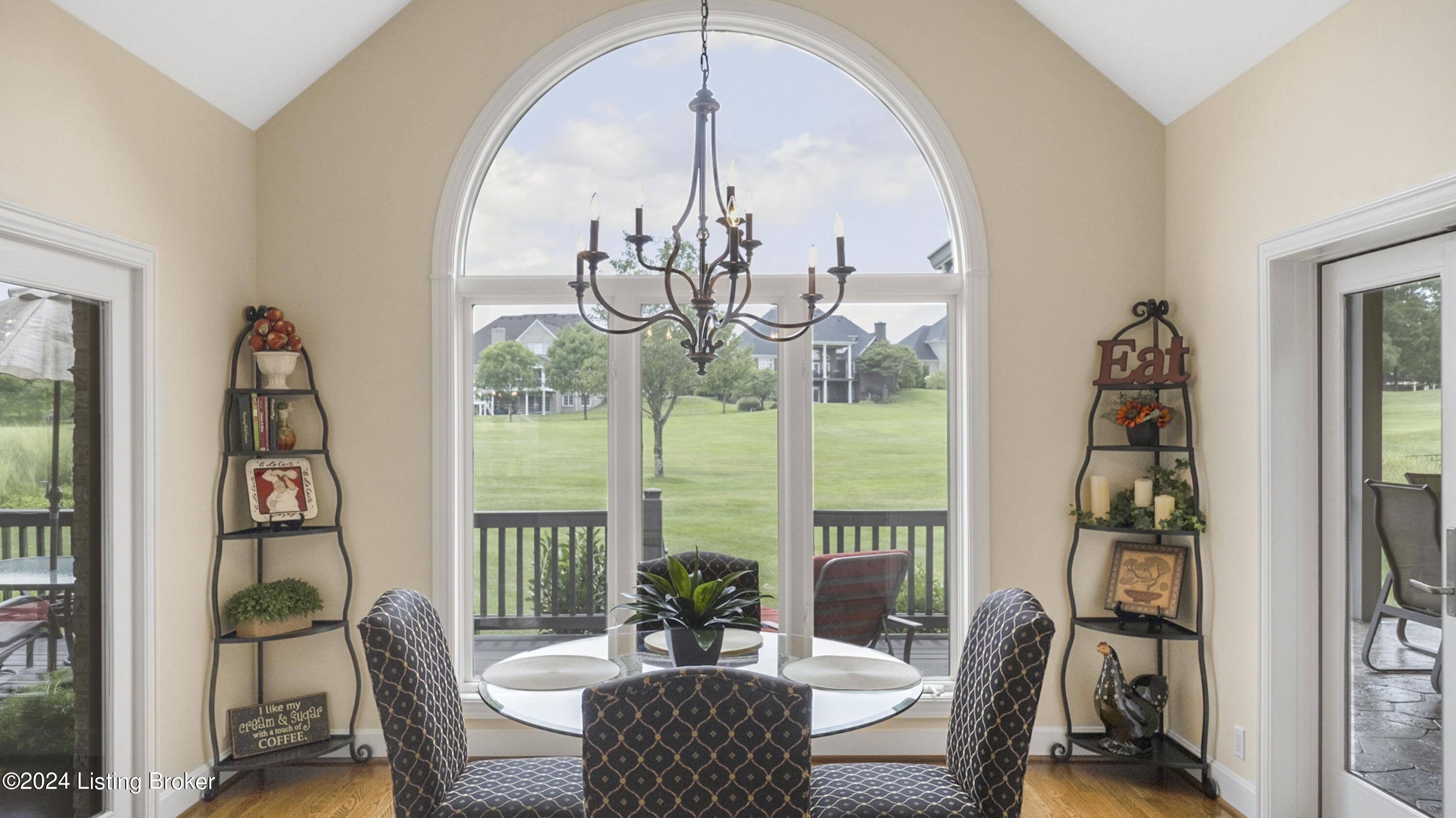 15112 Meadow Farms Ct