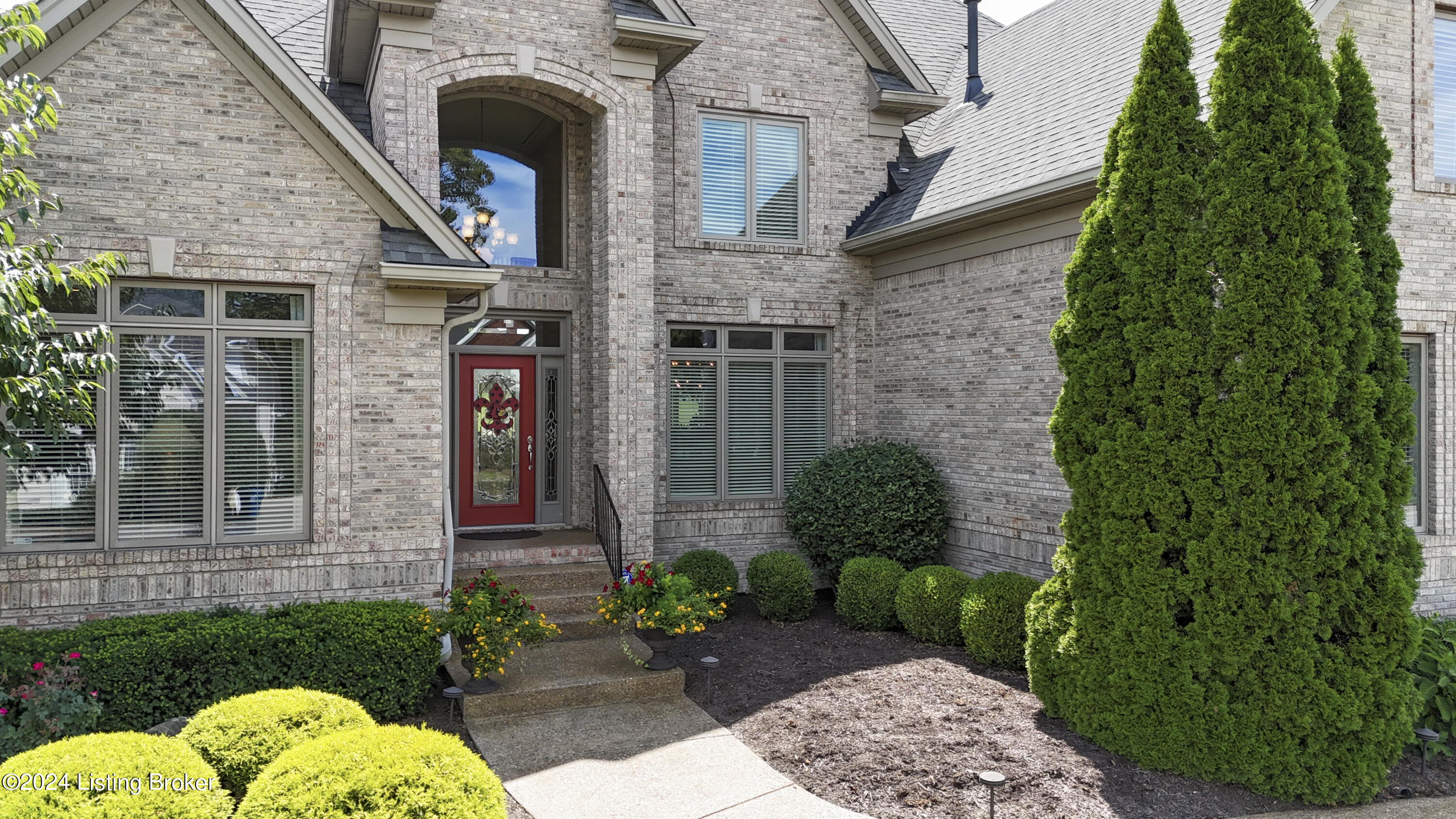 15112 Meadow Farms Ct