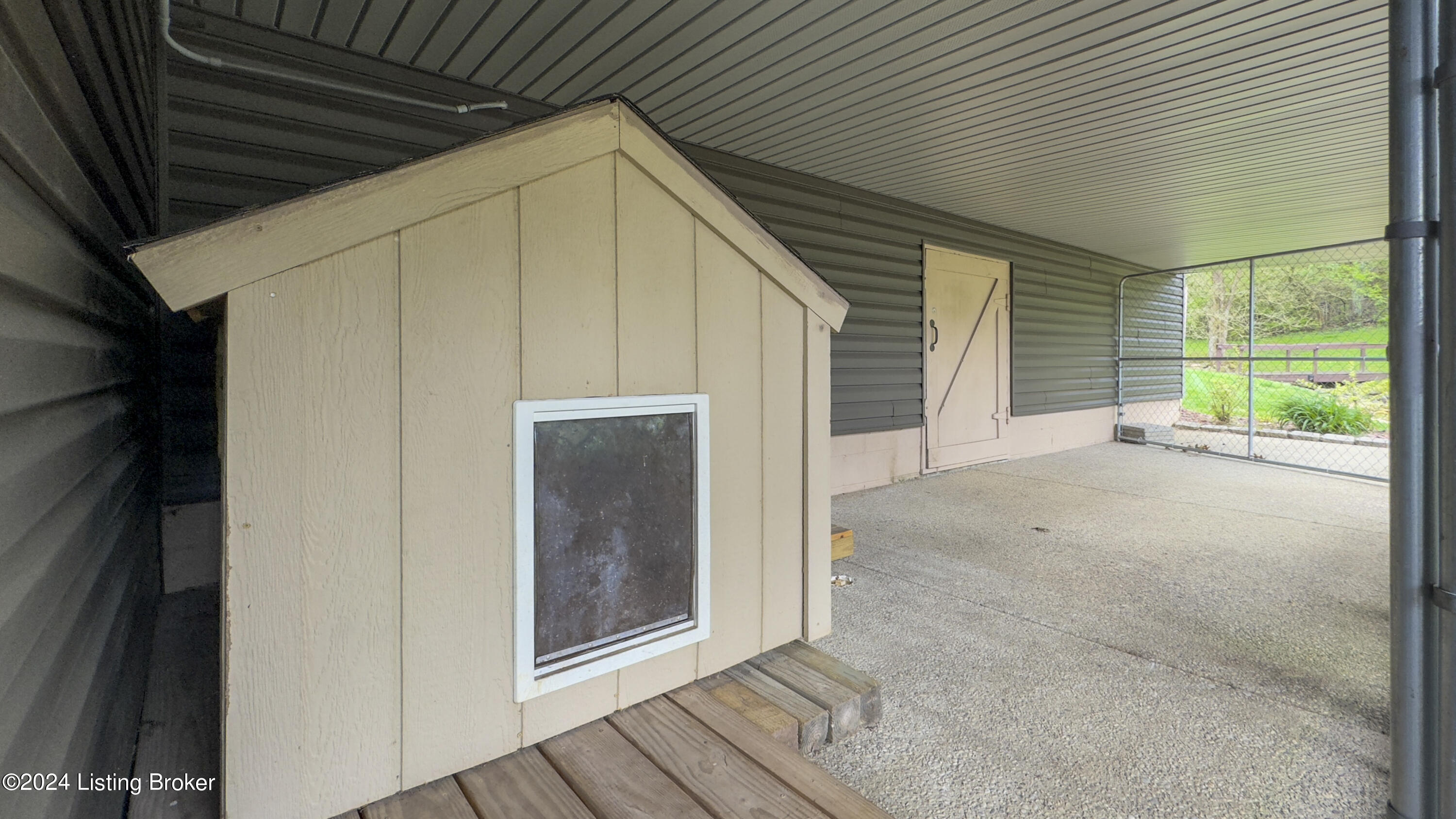1922 Johnson Rd