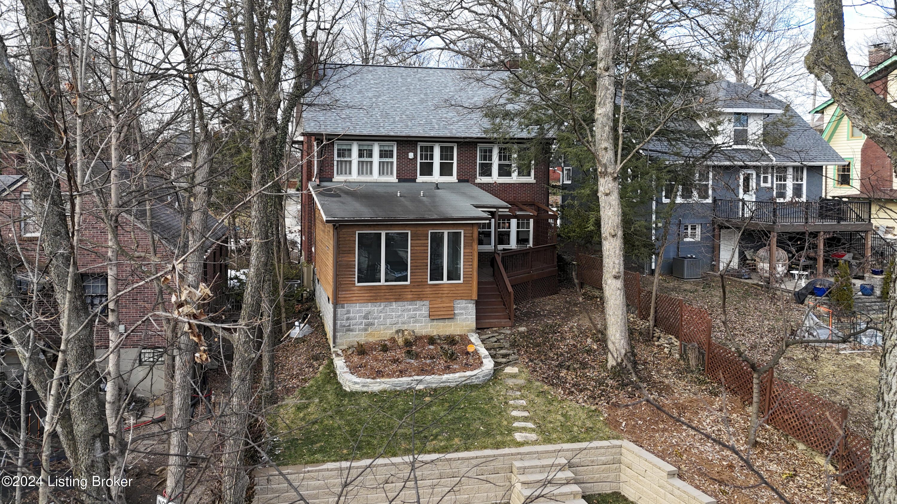 1412 Goddard Ave