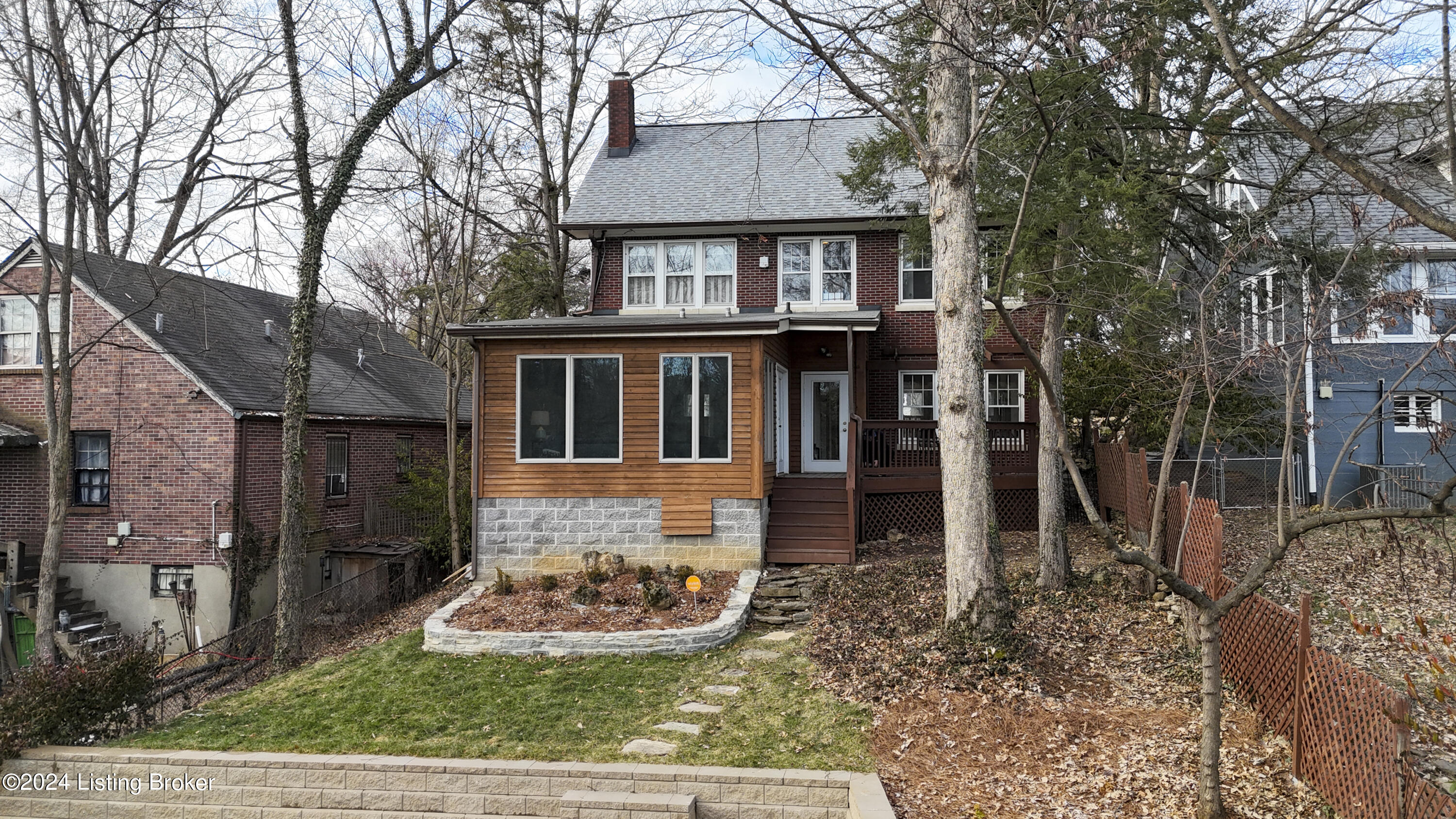 1412 Goddard Ave