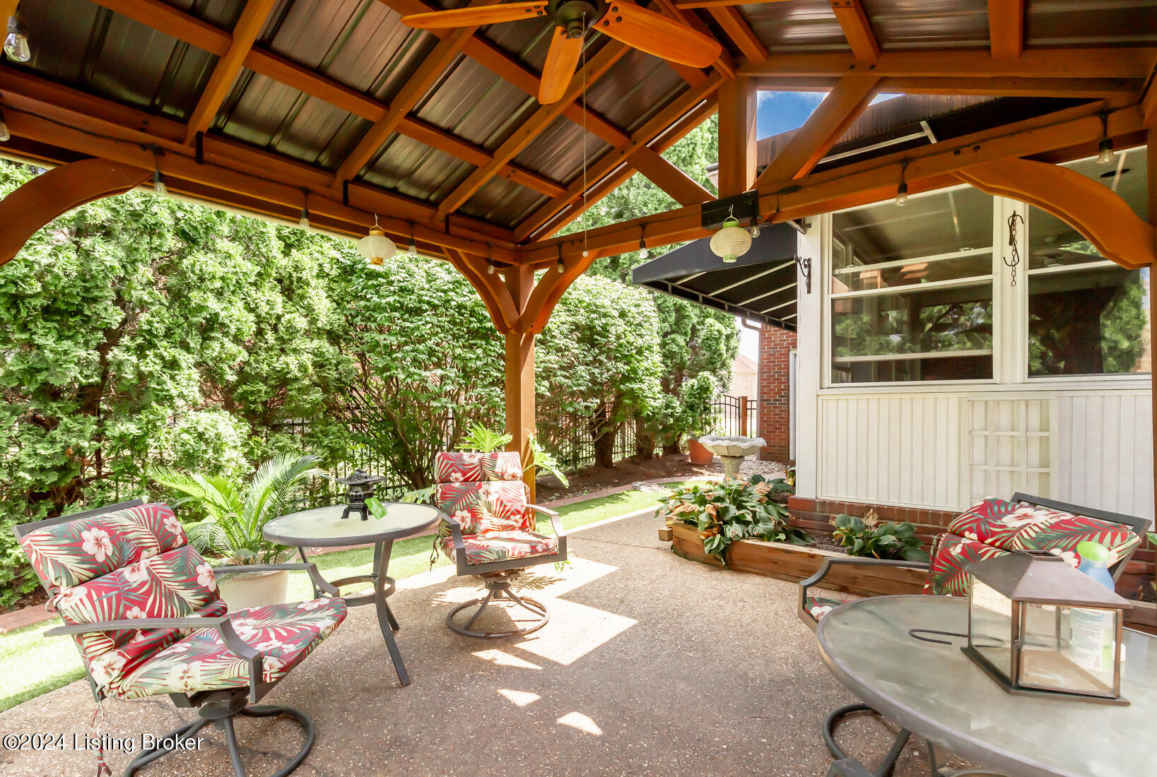 7811 Hall Farm Dr