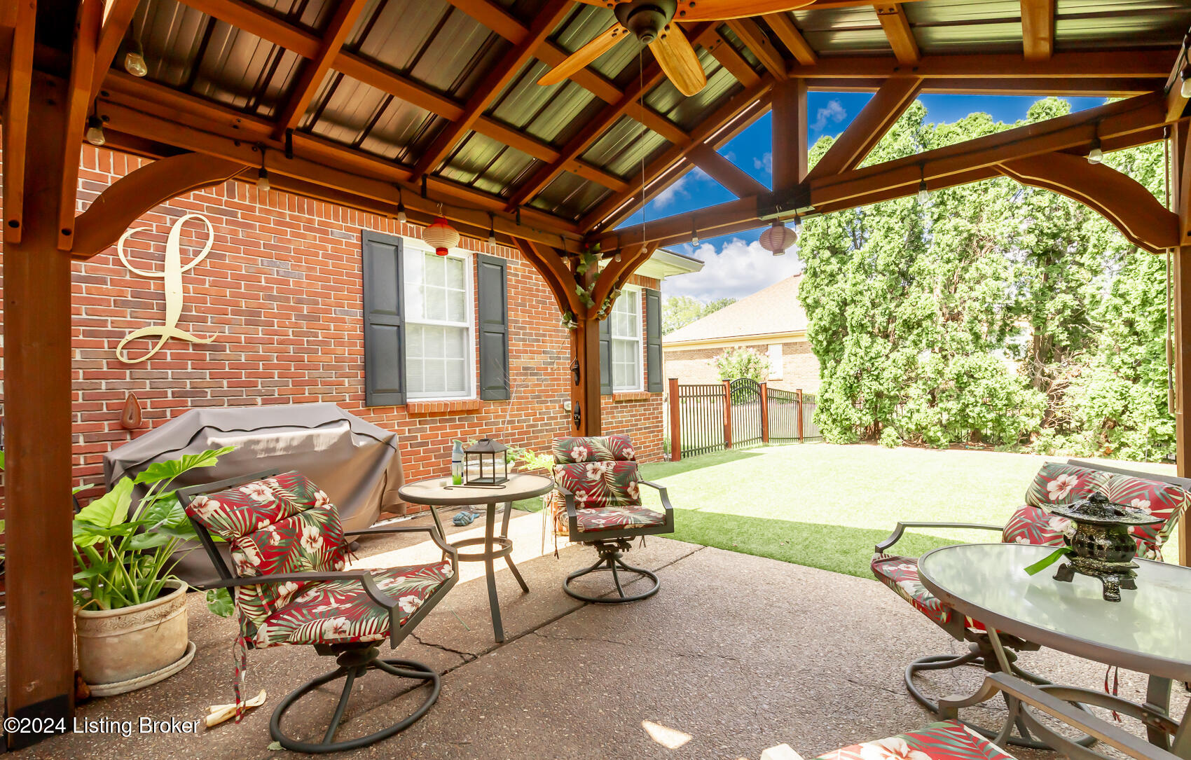 7811 Hall Farm Dr