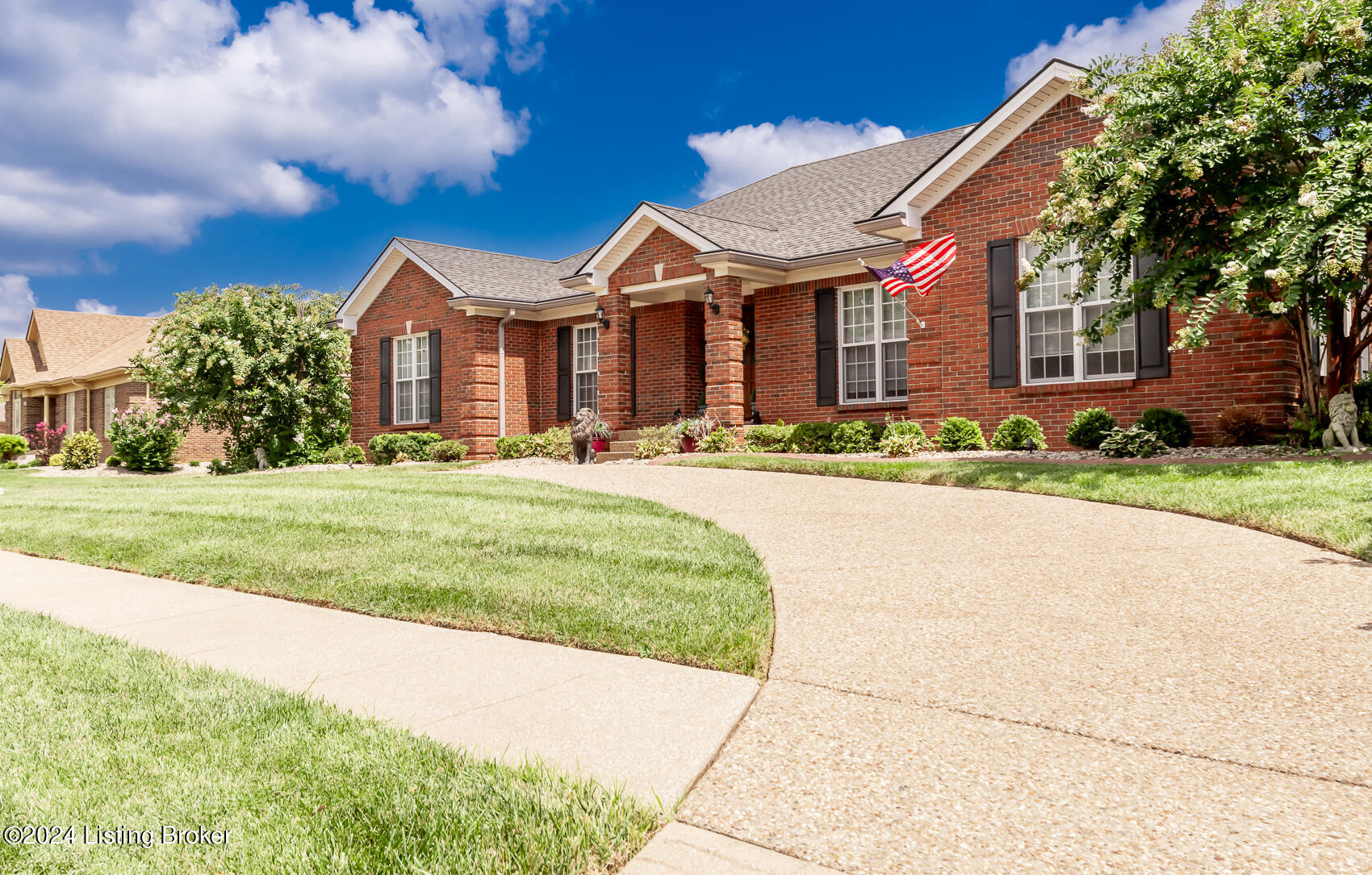 7811 Hall Farm Dr