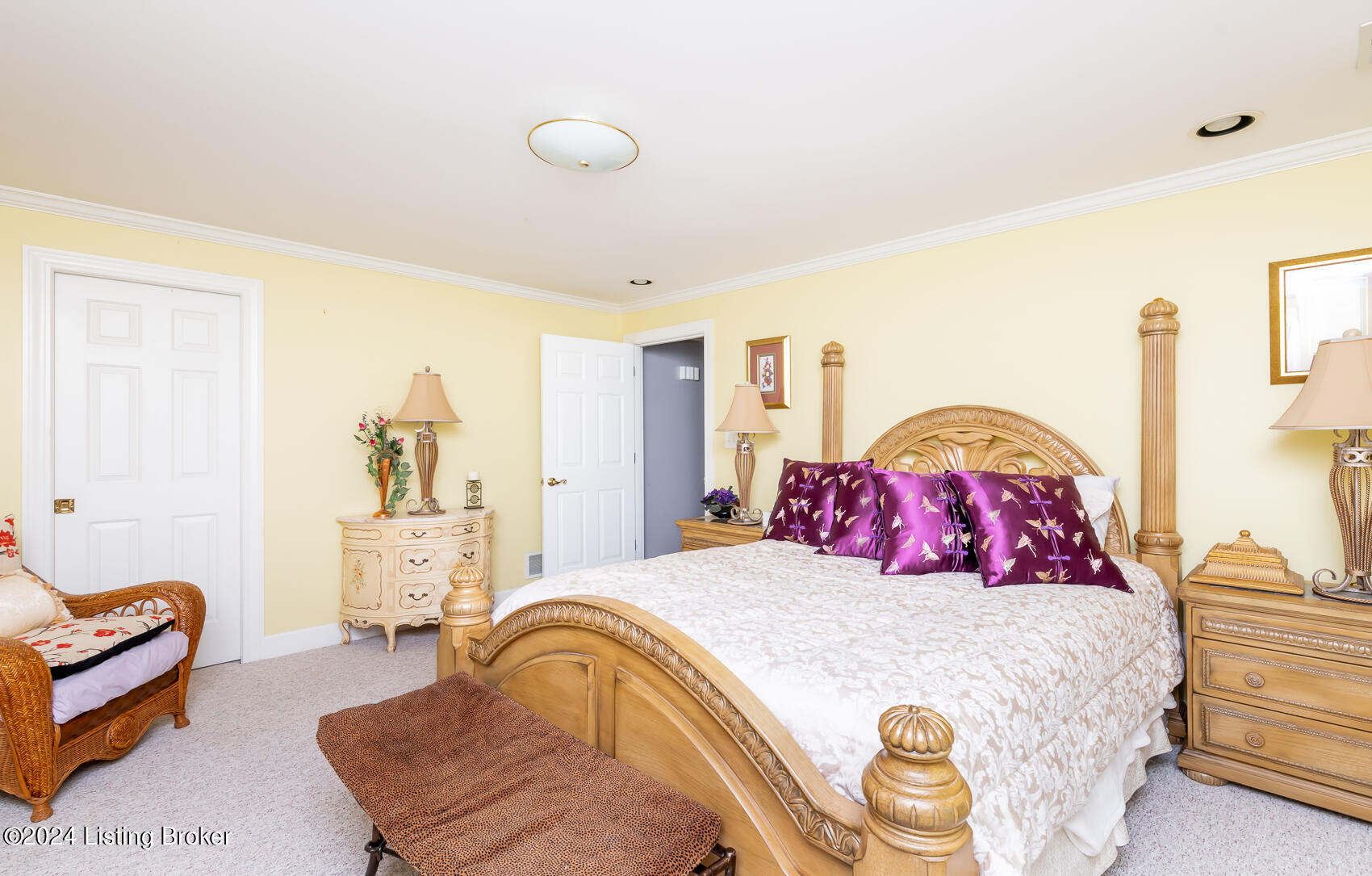 7811 Hall Farm Dr