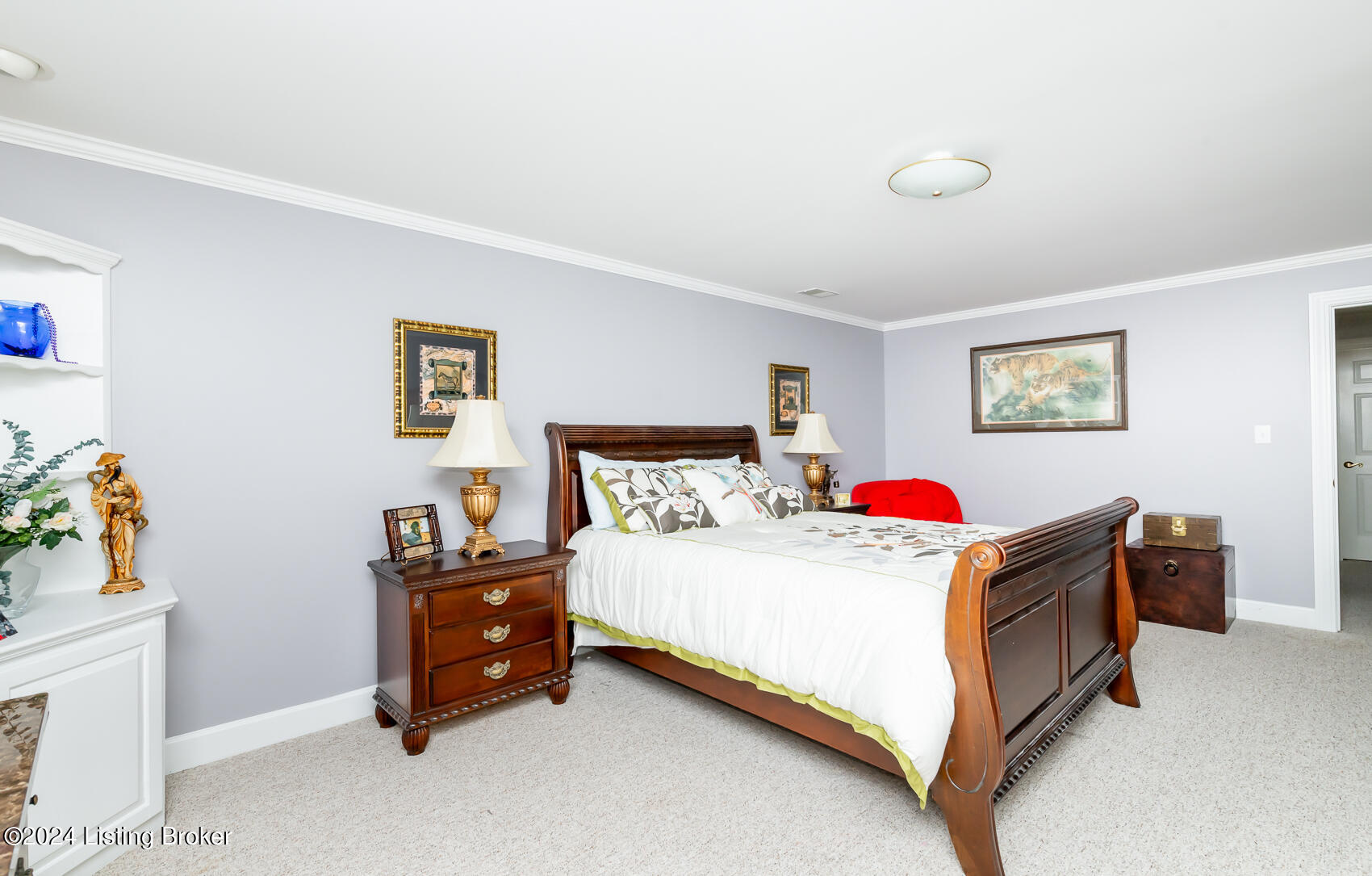 7811 Hall Farm Dr