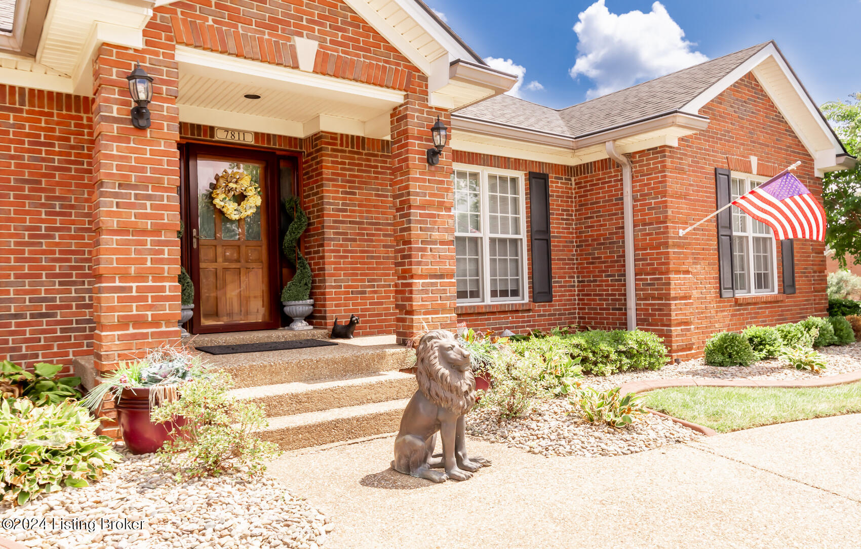7811 Hall Farm Dr