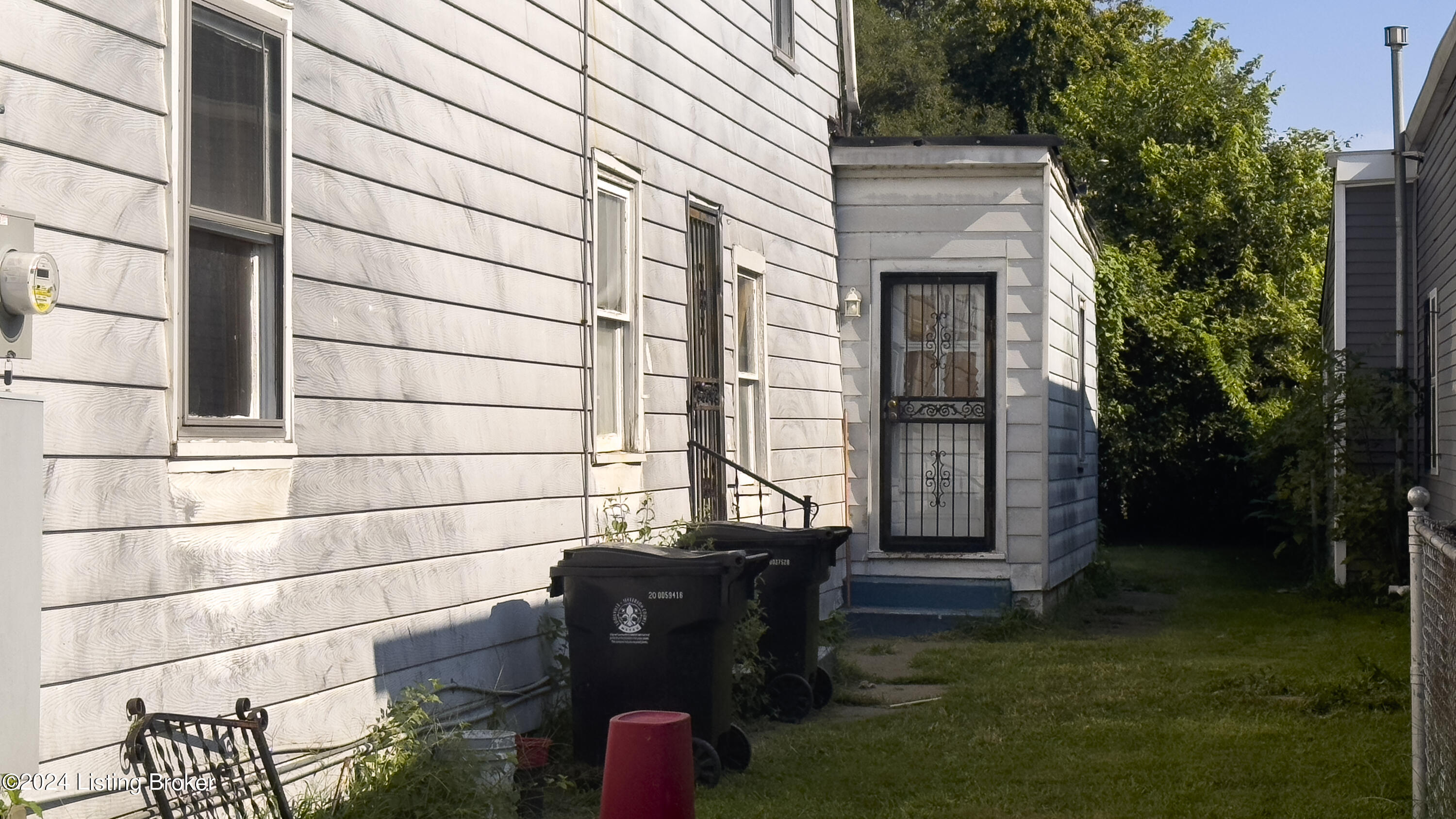 2535 Duncan St