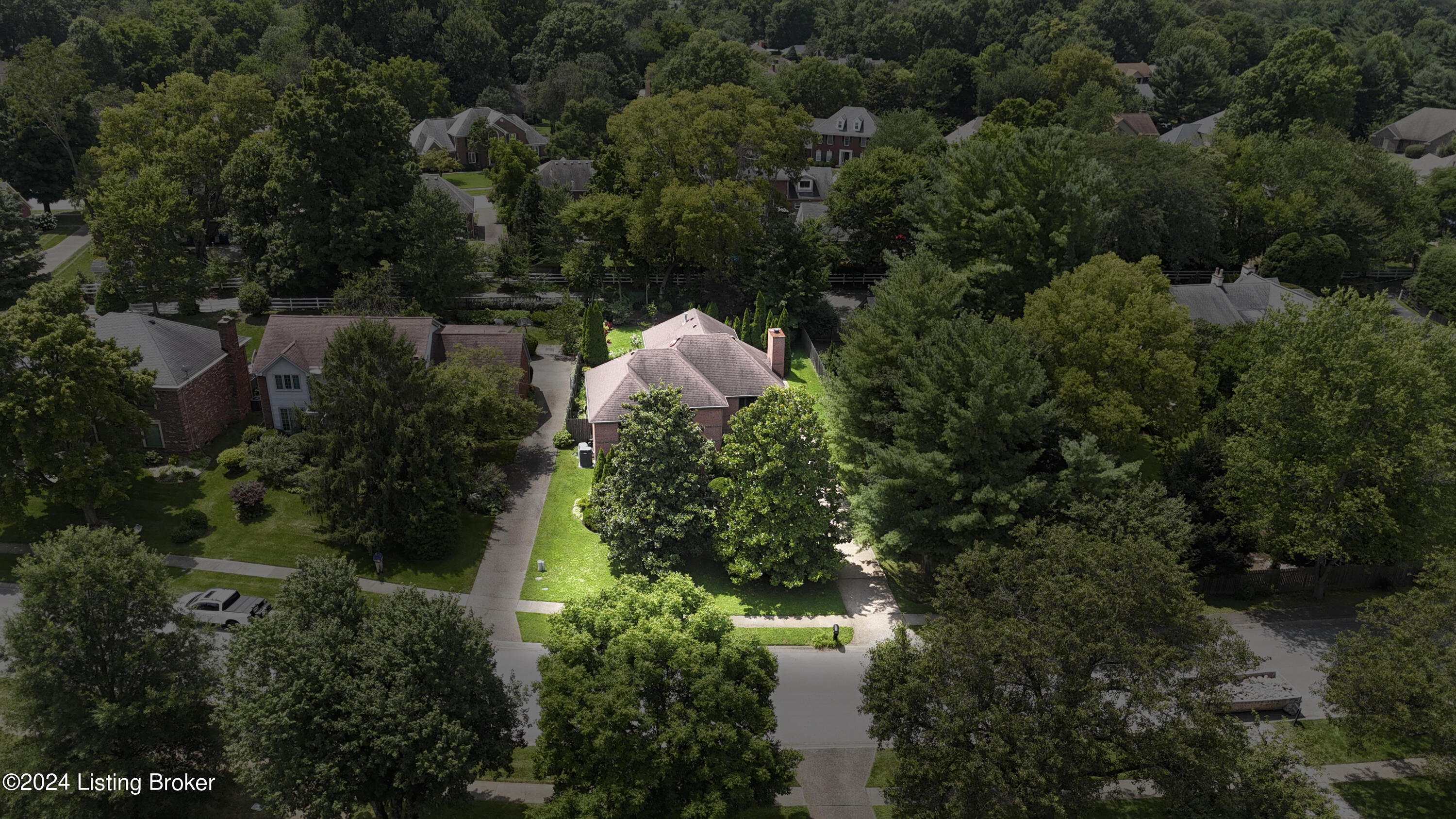 2608 Ballantrae Cir