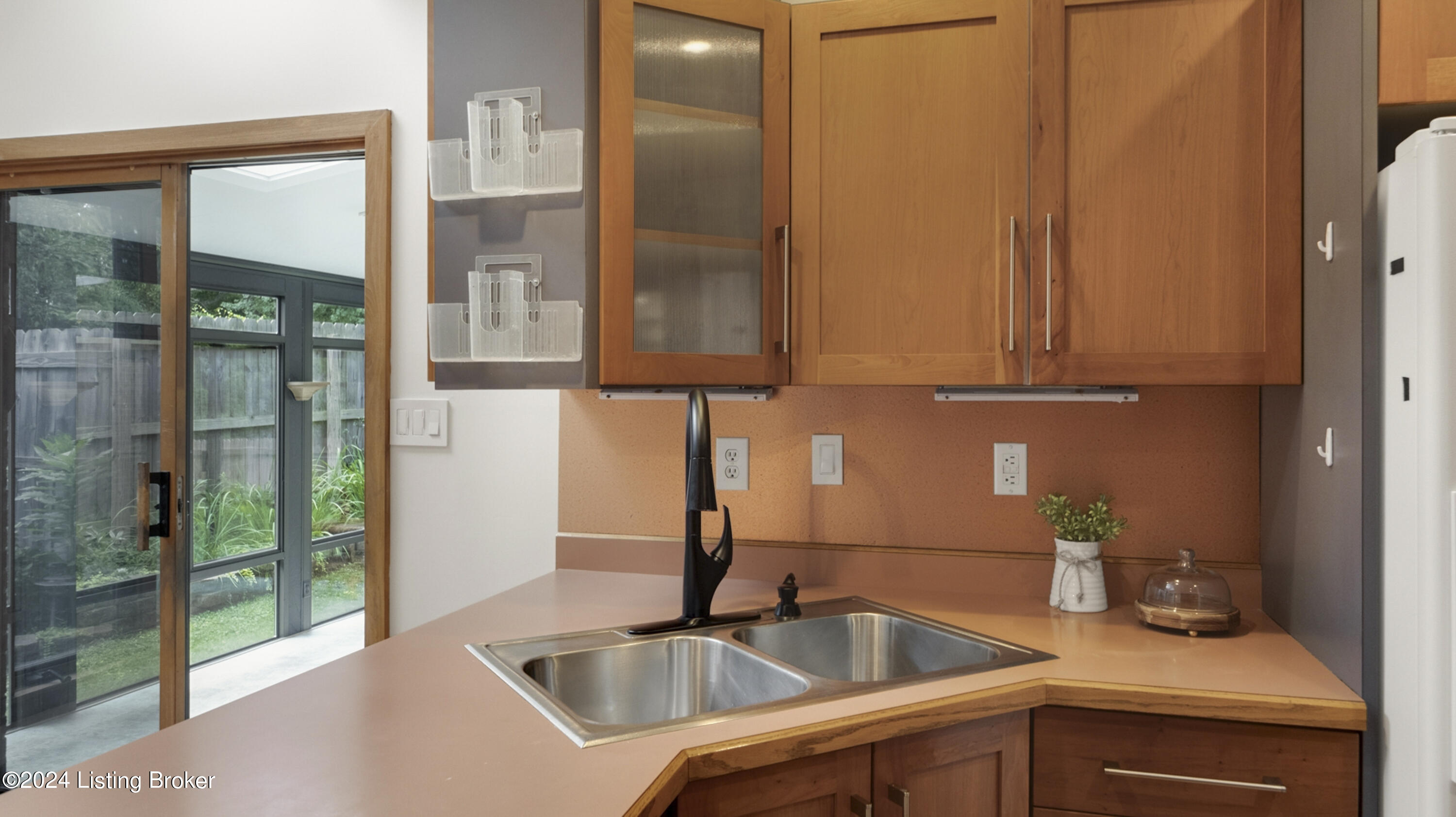 2608 Ballantrae Cir
