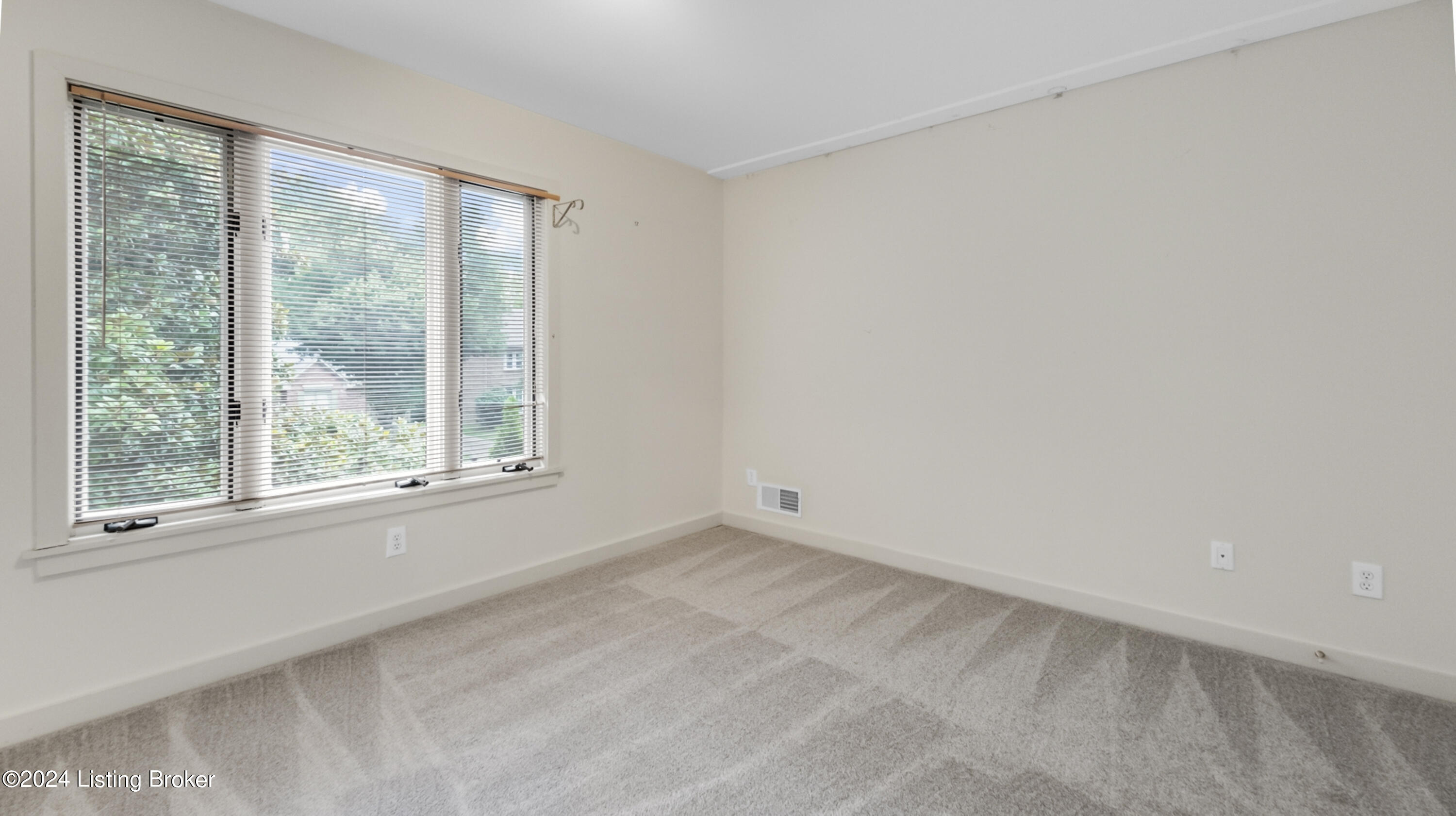 2608 Ballantrae Cir