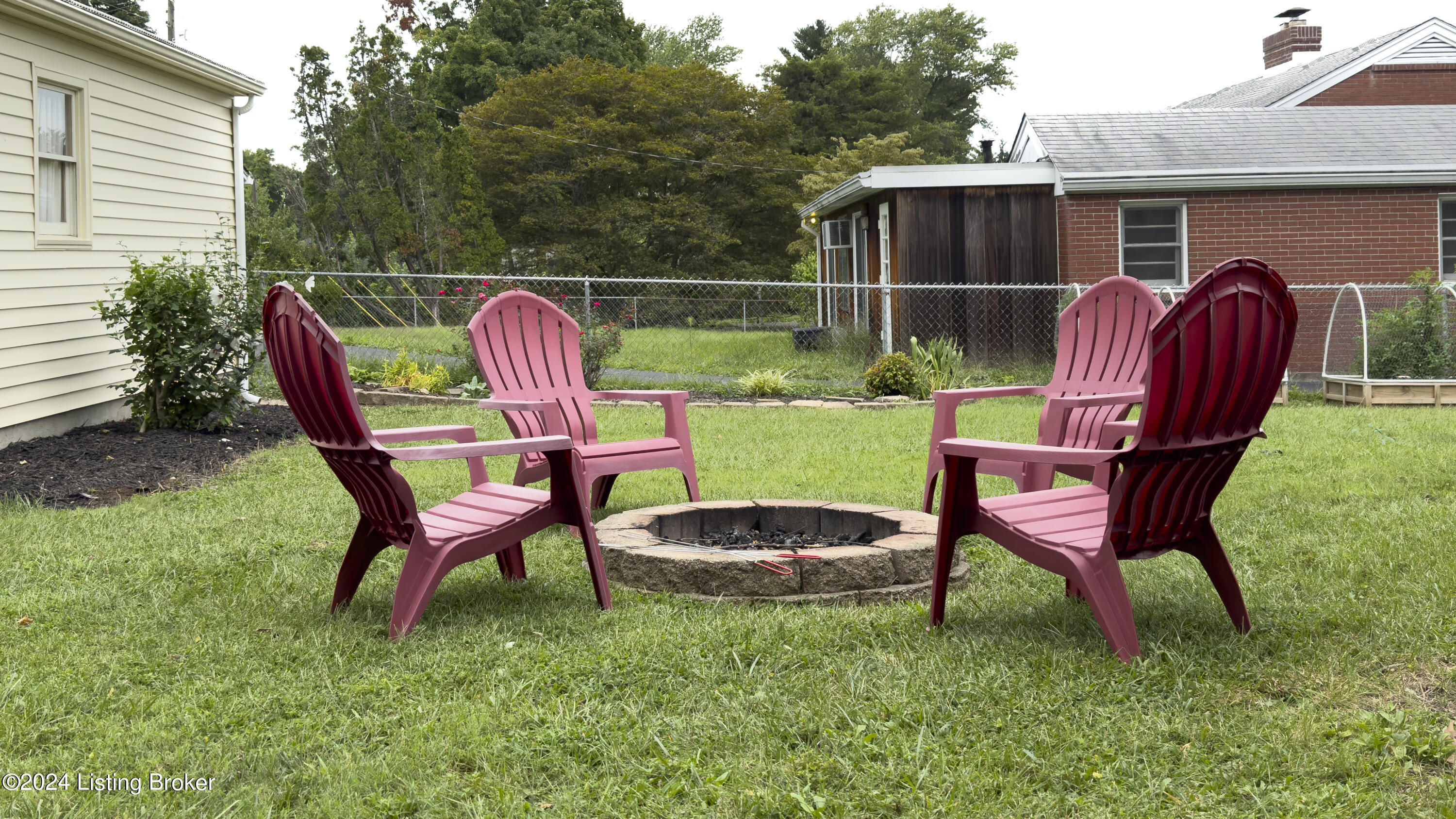 36 Narwood Dr