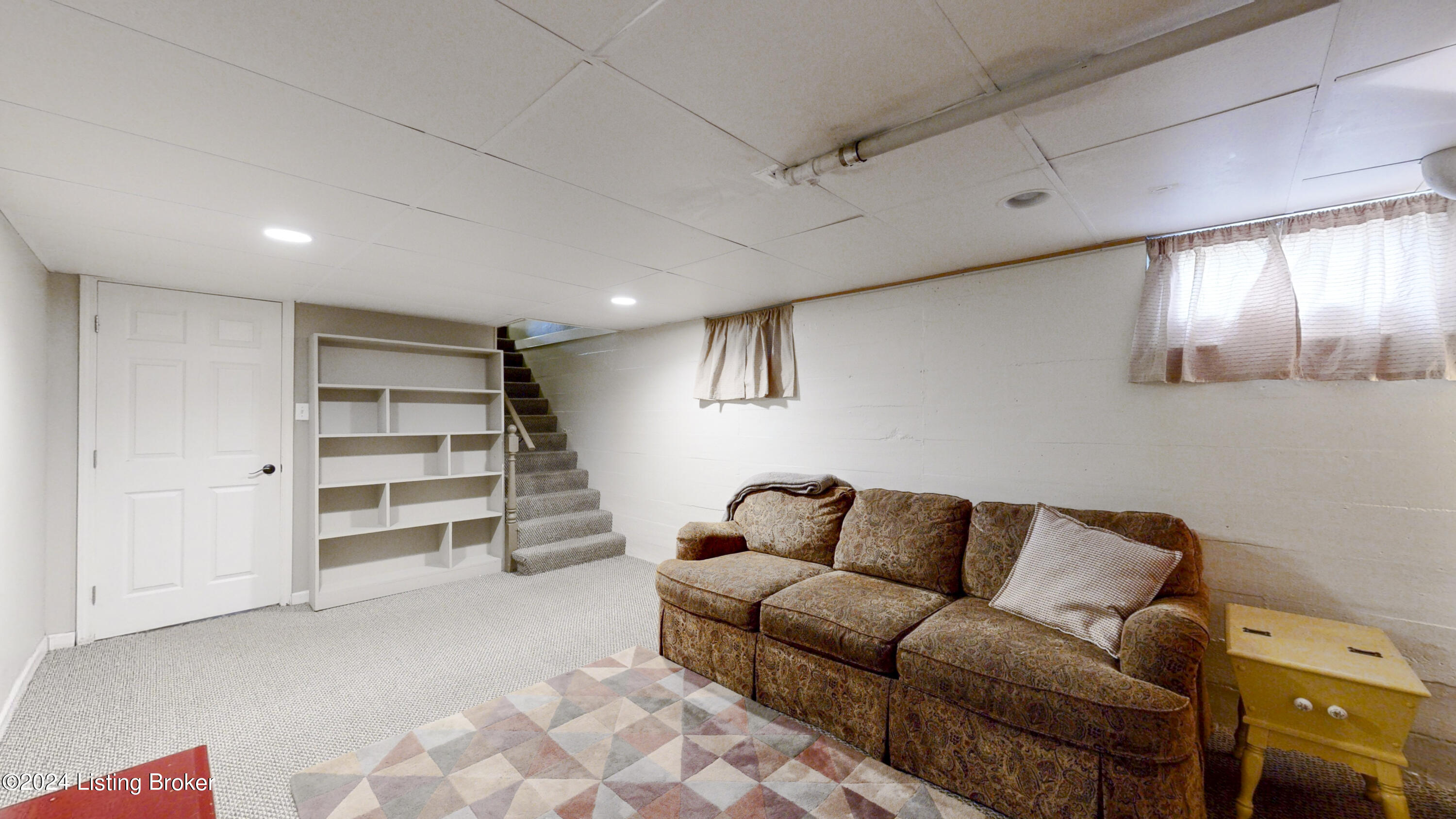 36 Narwood Dr