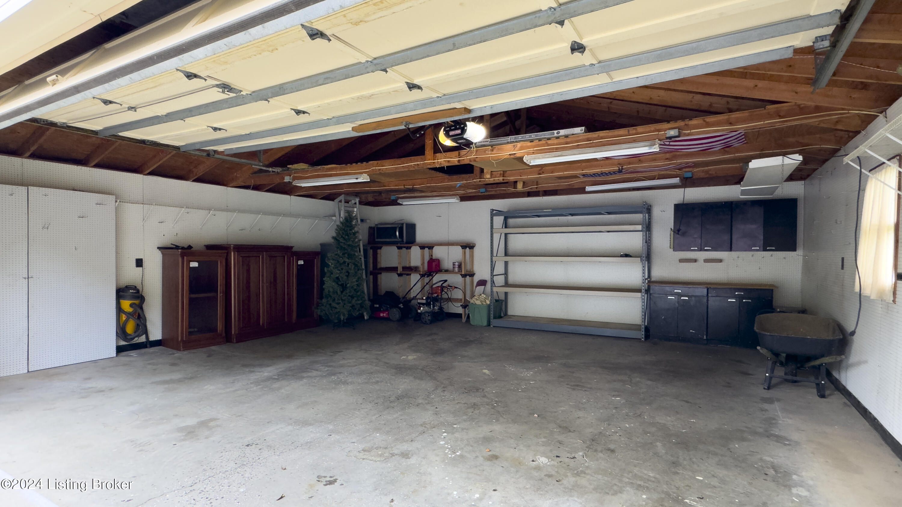 36 Narwood Dr