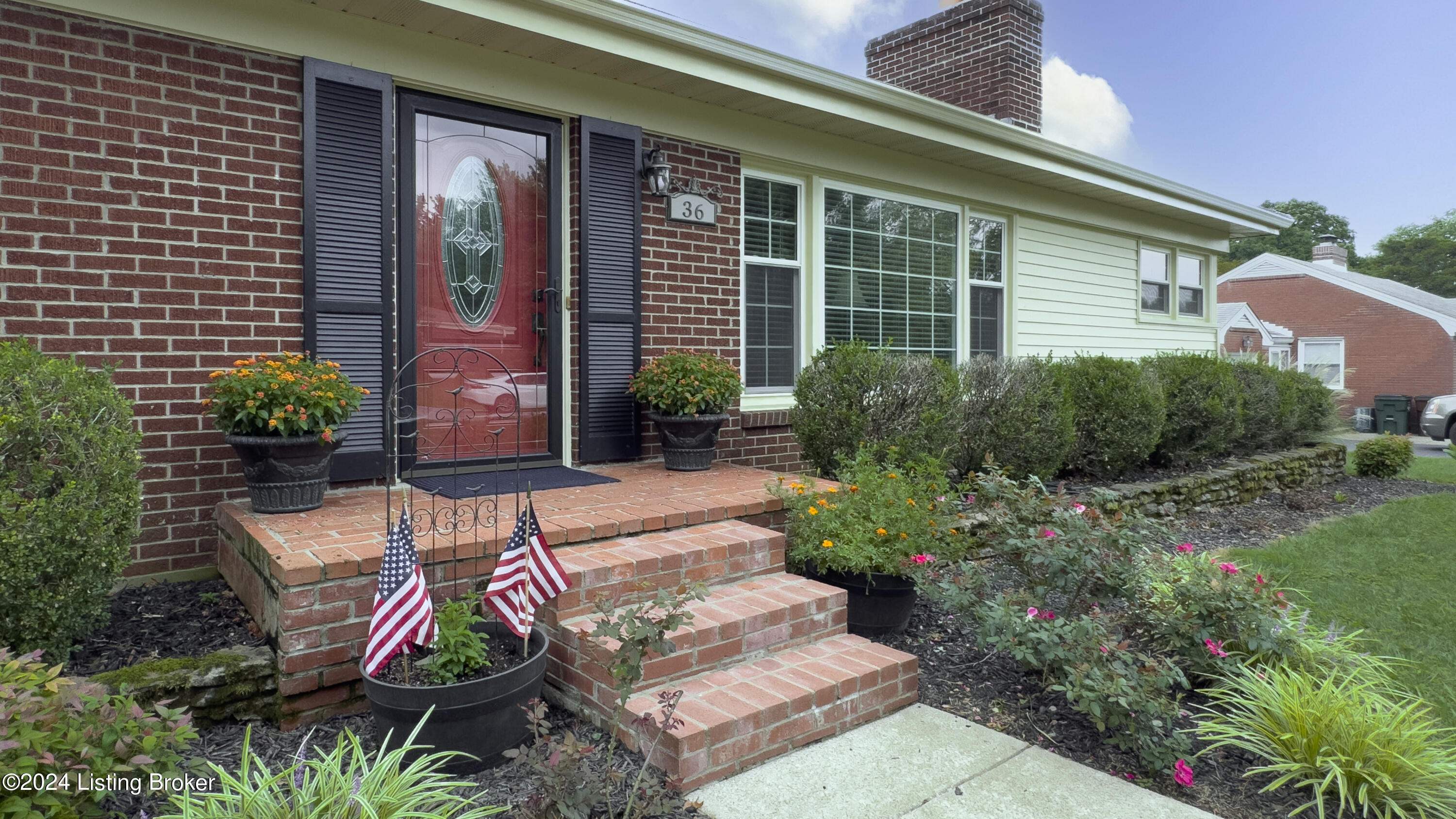 36 Narwood Dr