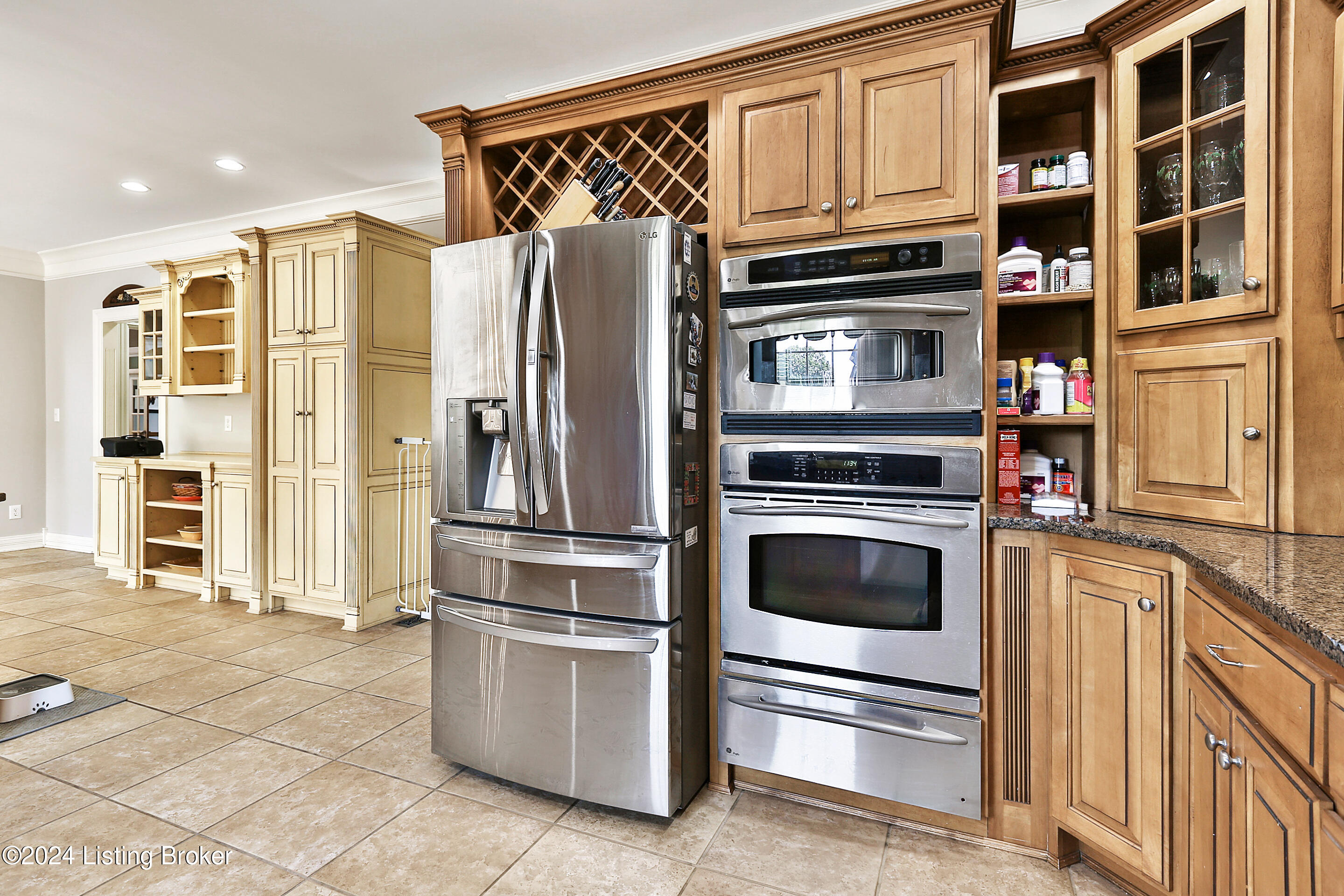15804 Crystal Valley Way