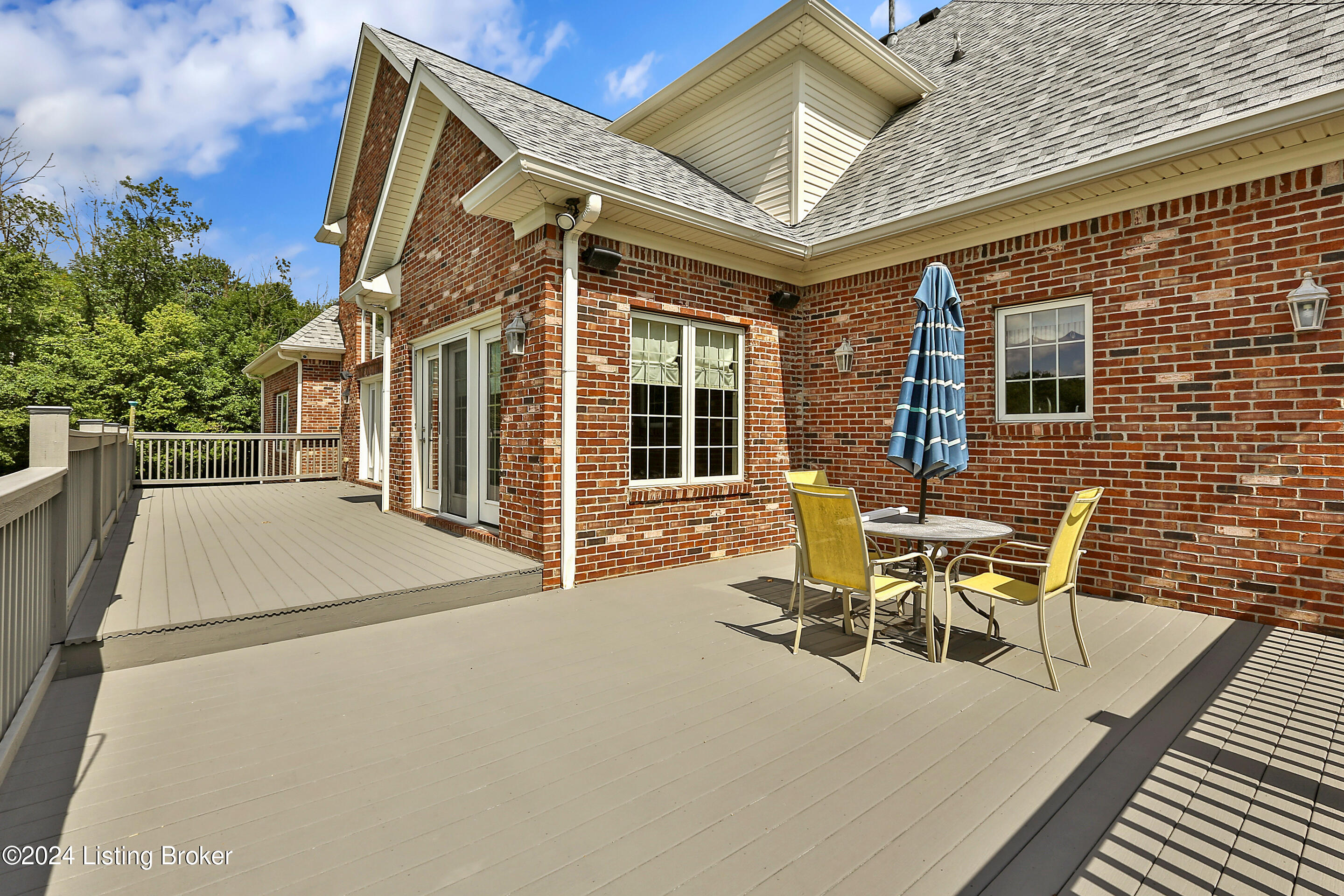 15804 Crystal Valley Way