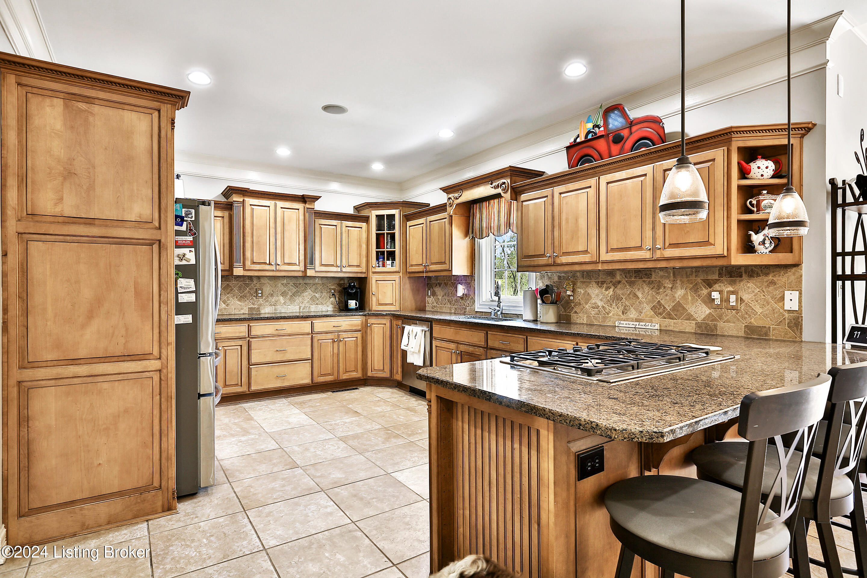 15804 Crystal Valley Way