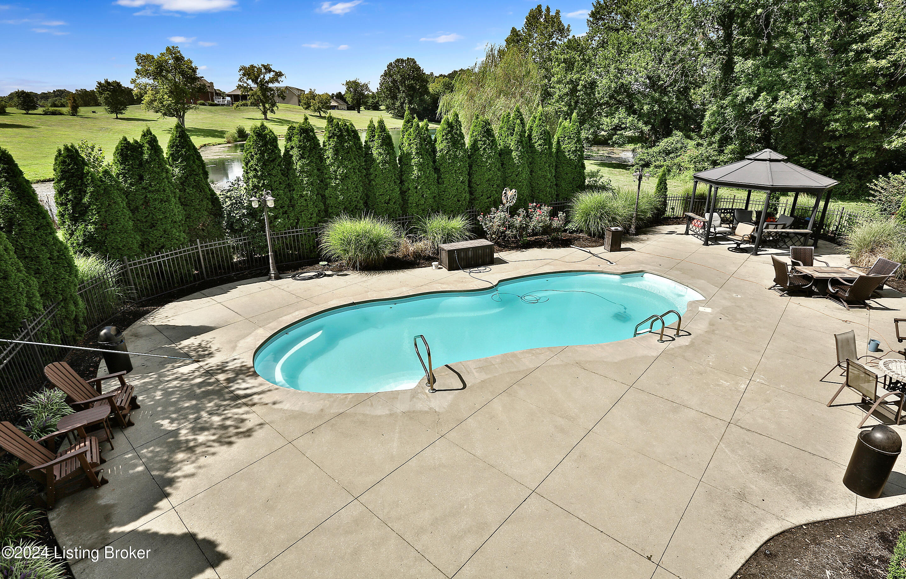 15804 Crystal Valley Way