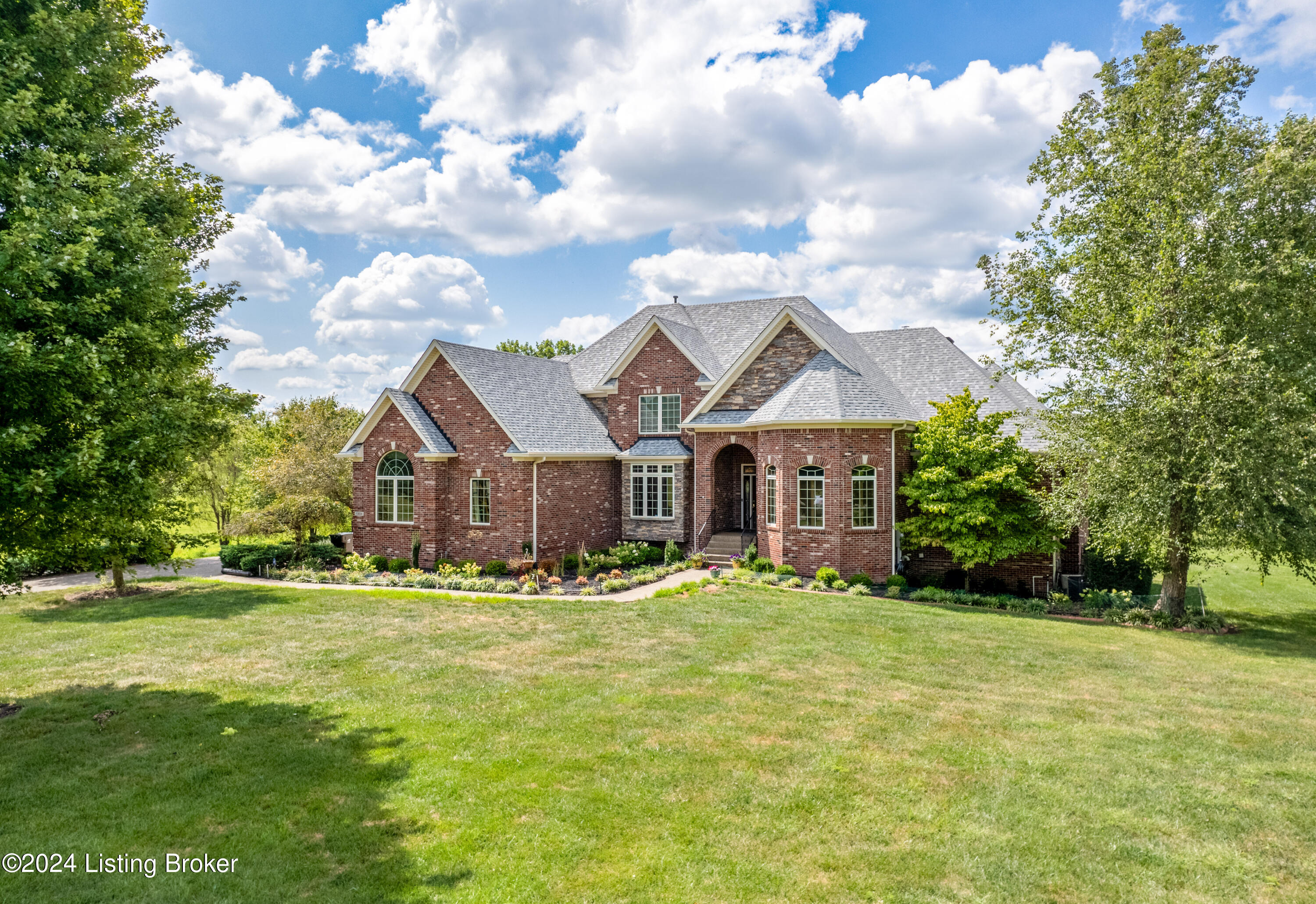 15804 Crystal Valley Way