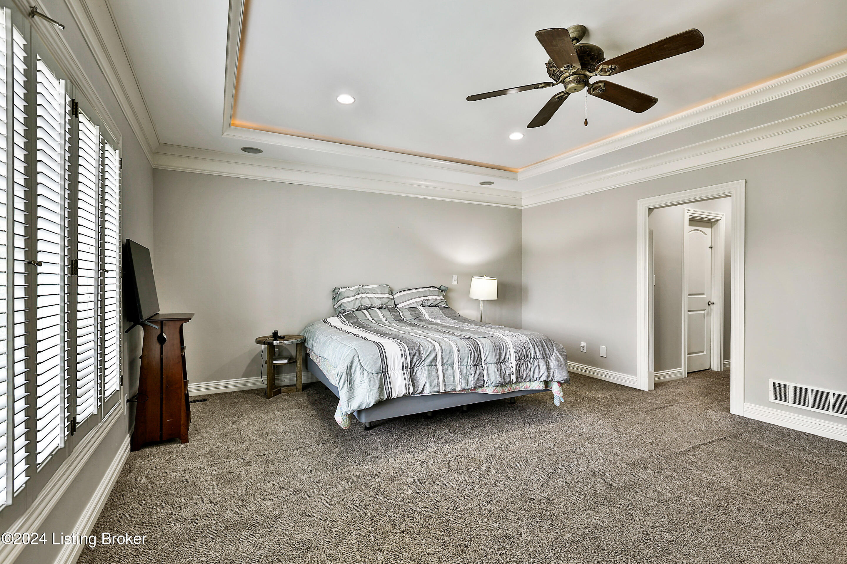 15804 Crystal Valley Way