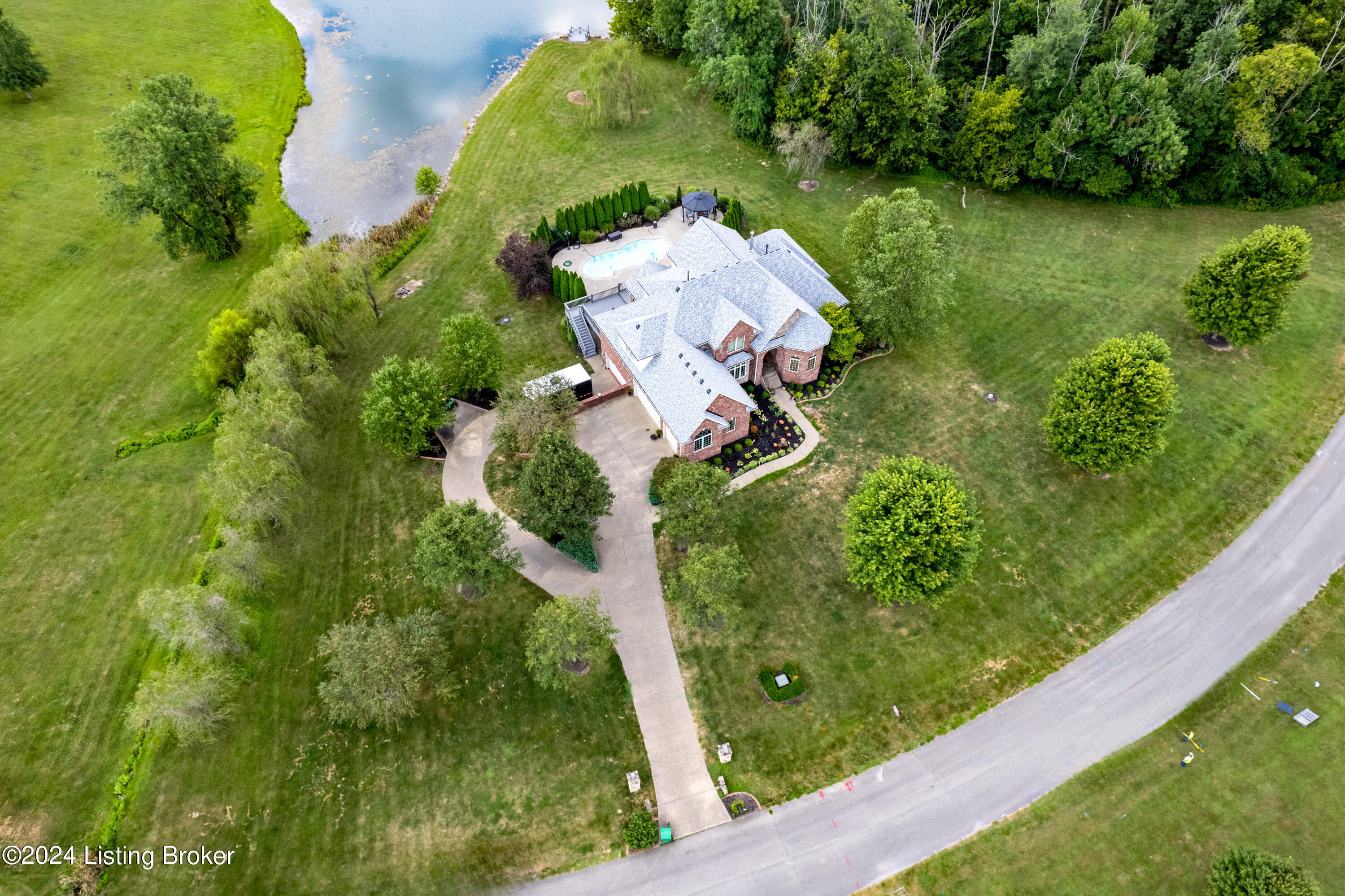 15804 Crystal Valley Way