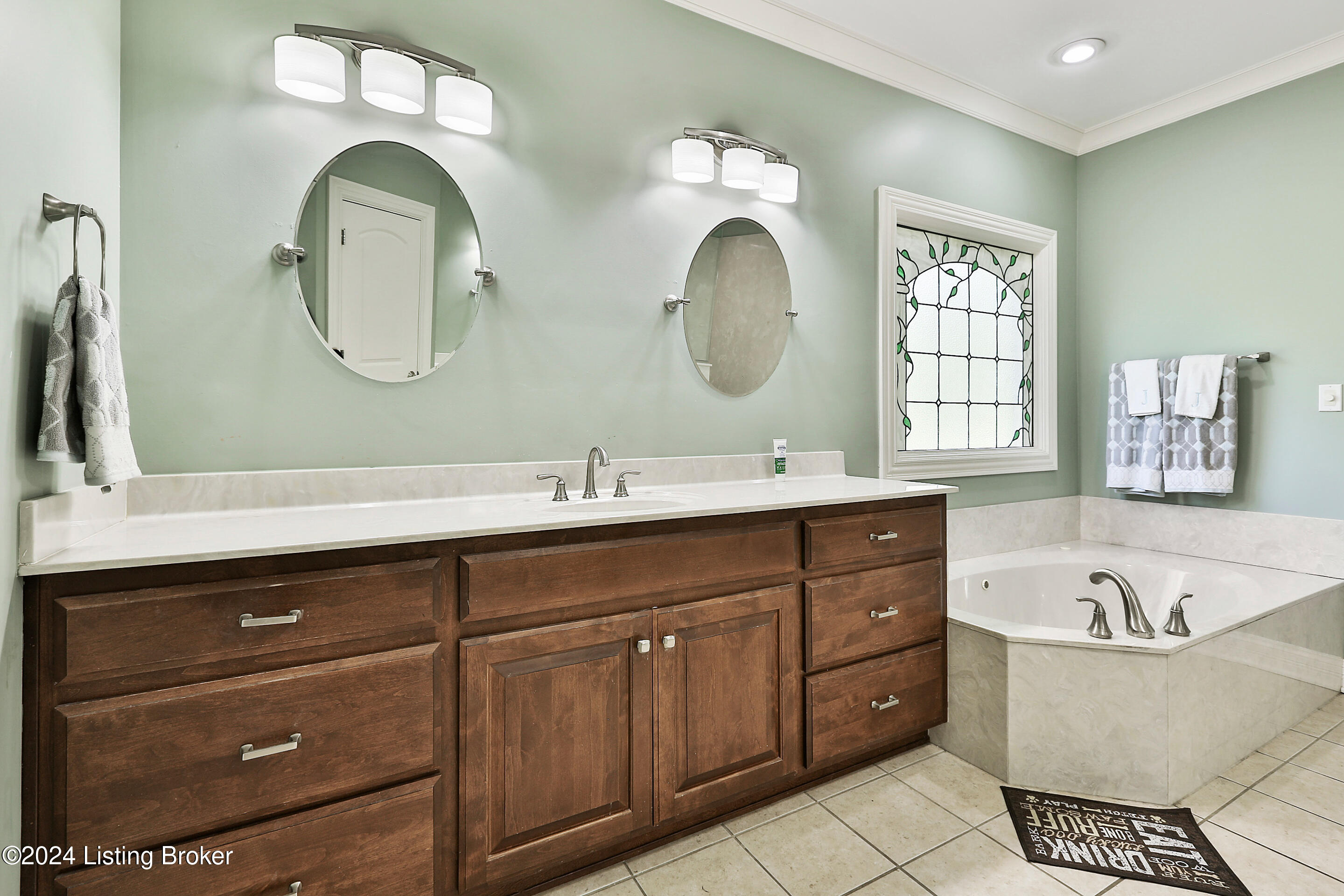 15804 Crystal Valley Way